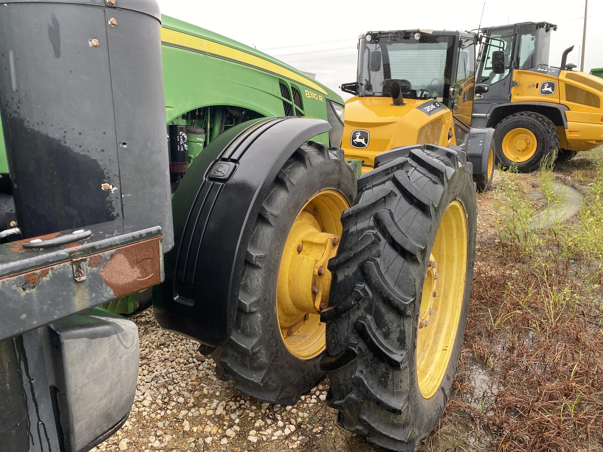 2011 John Deere 8310R Image