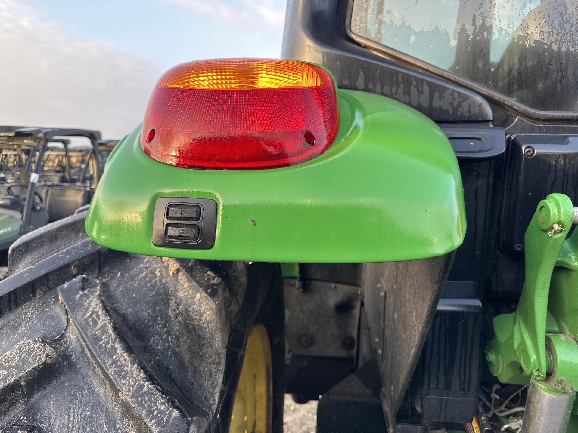 2021 John Deere 6120M Image