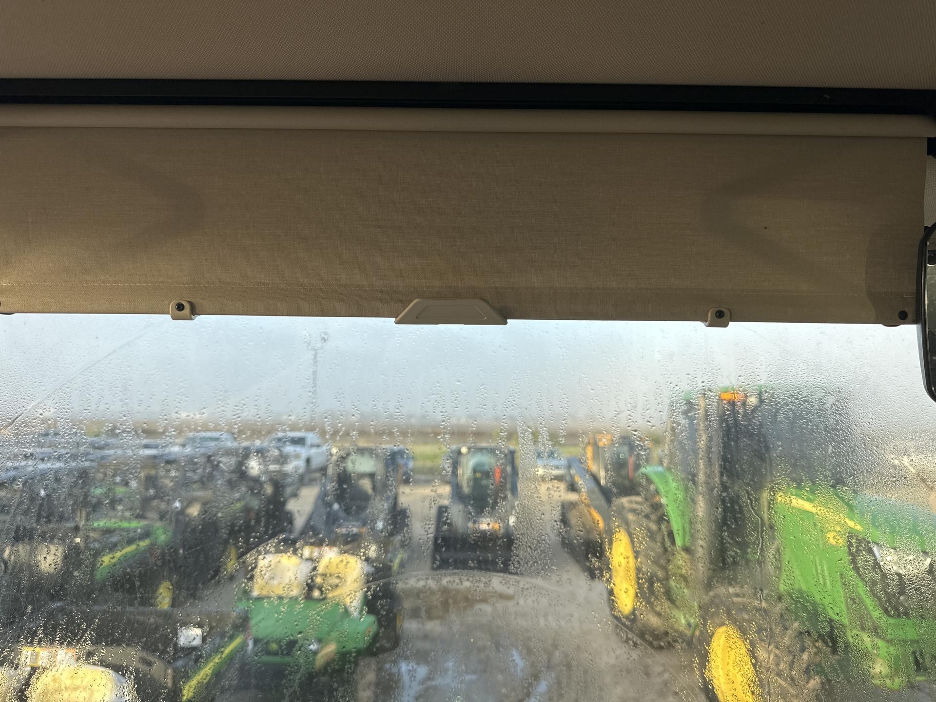 2021 John Deere 6120M Image