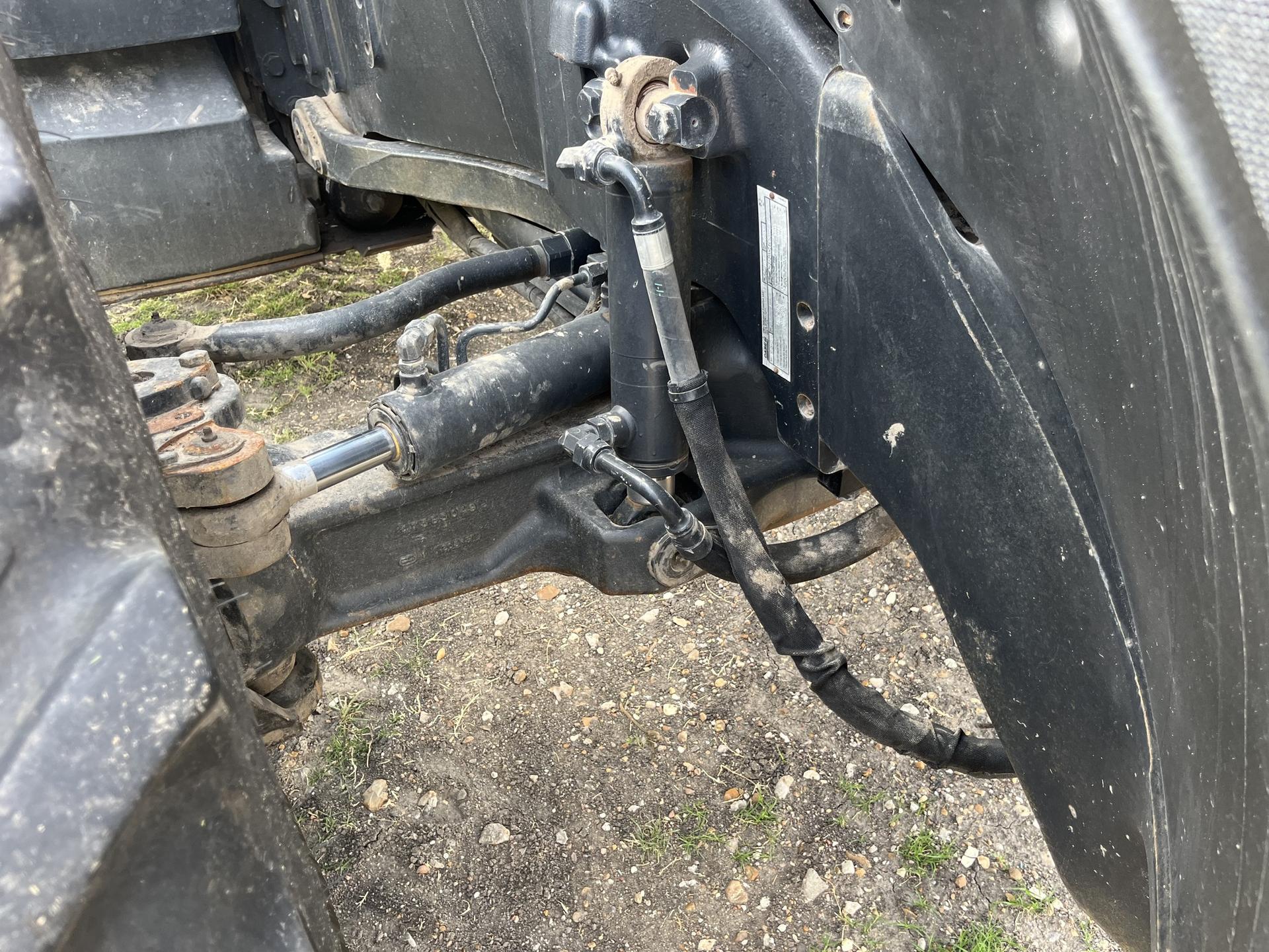 2015 Case IH Magnum 310 Rowtrac Image
