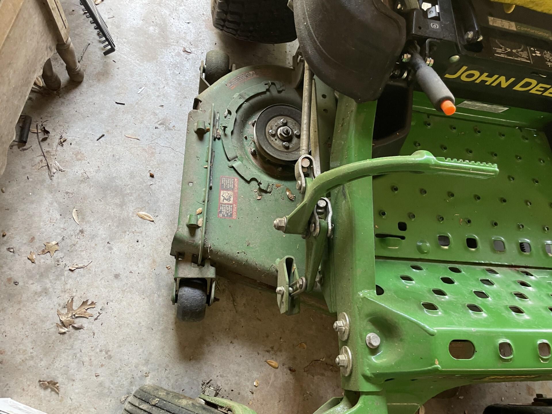 2022 John Deere Z920M Image