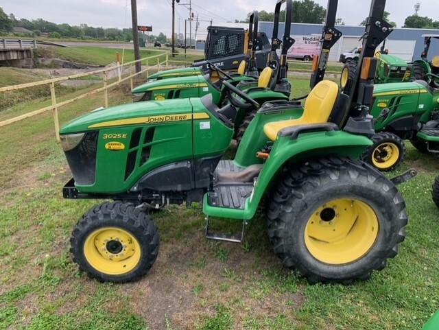2021 John Deere 3025E Image