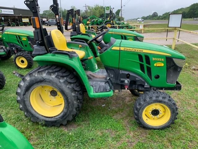 2021 John Deere 3025E Image