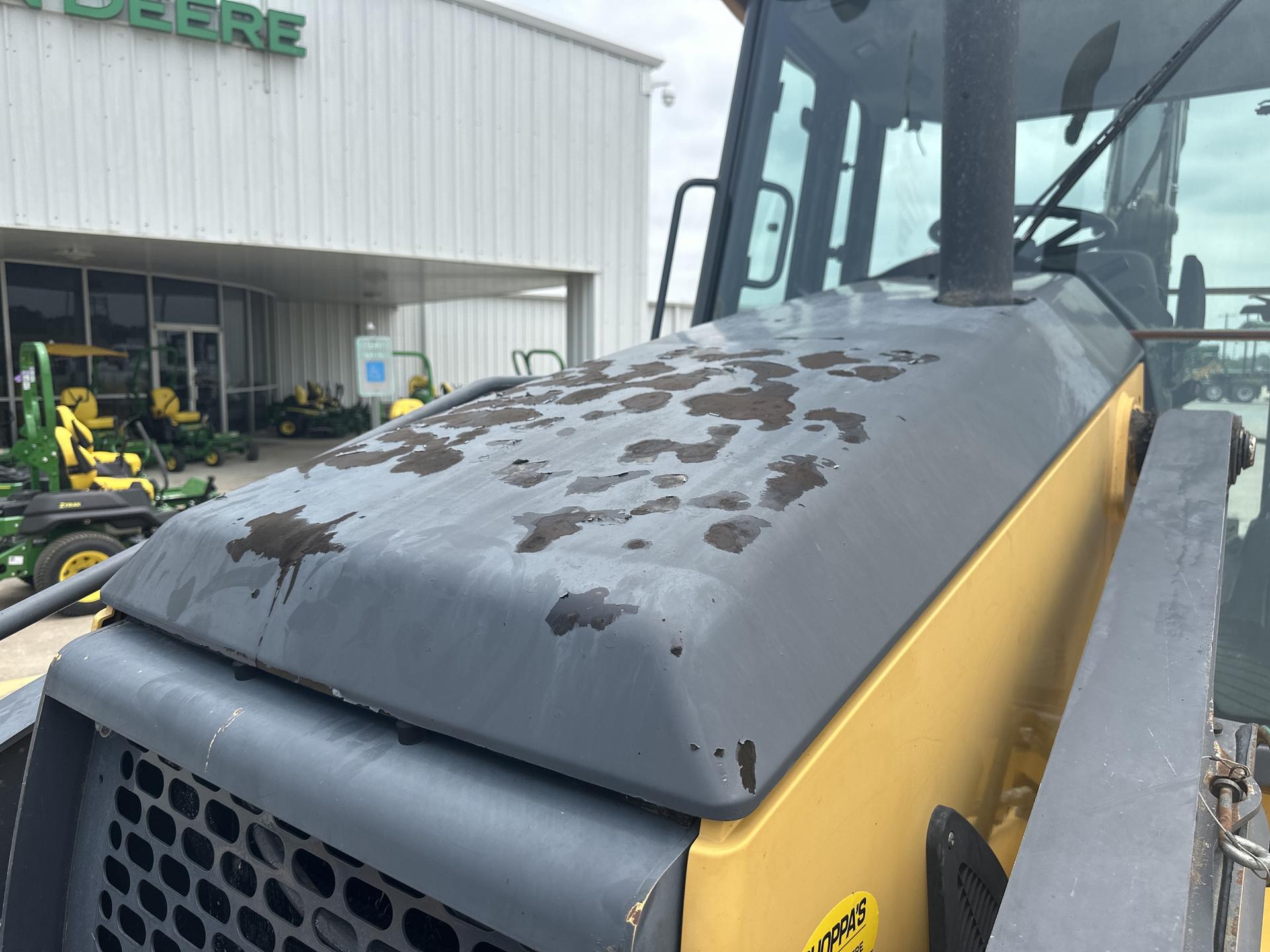 2011 John Deere 410J Image