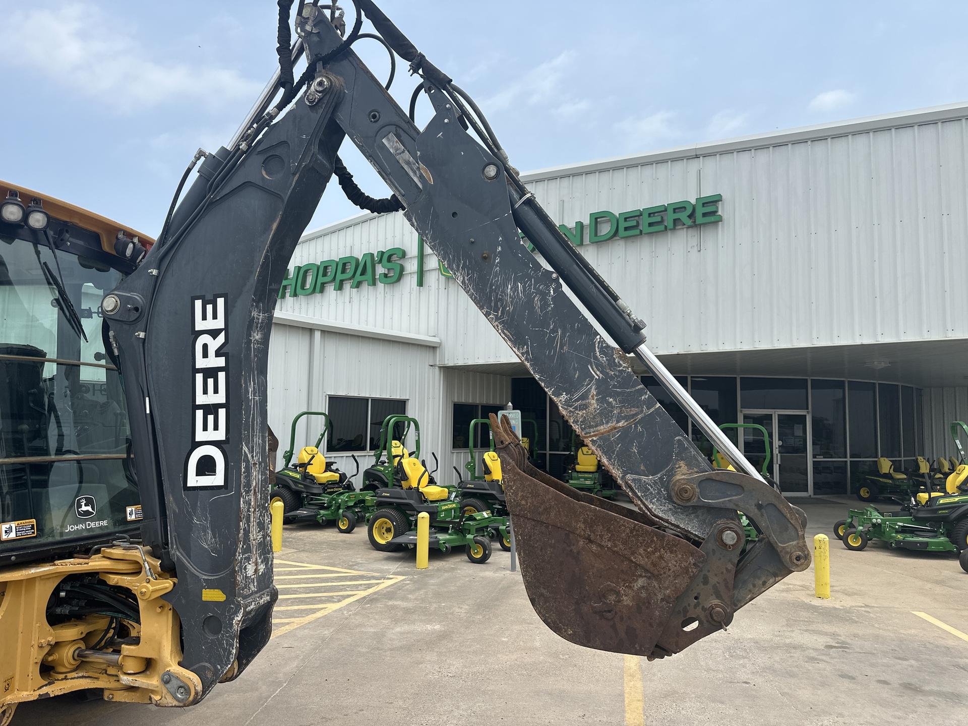 2011 John Deere 410J Image