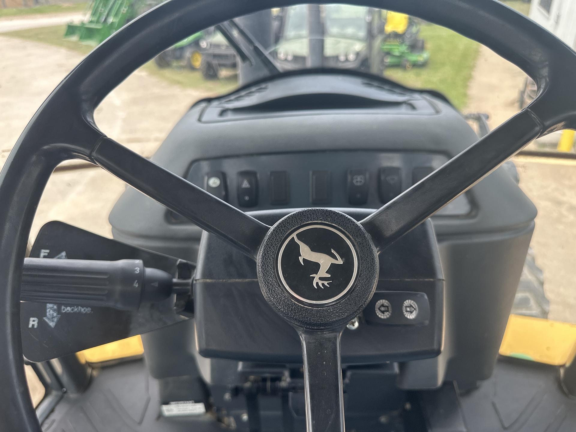 2011 John Deere 410J Image