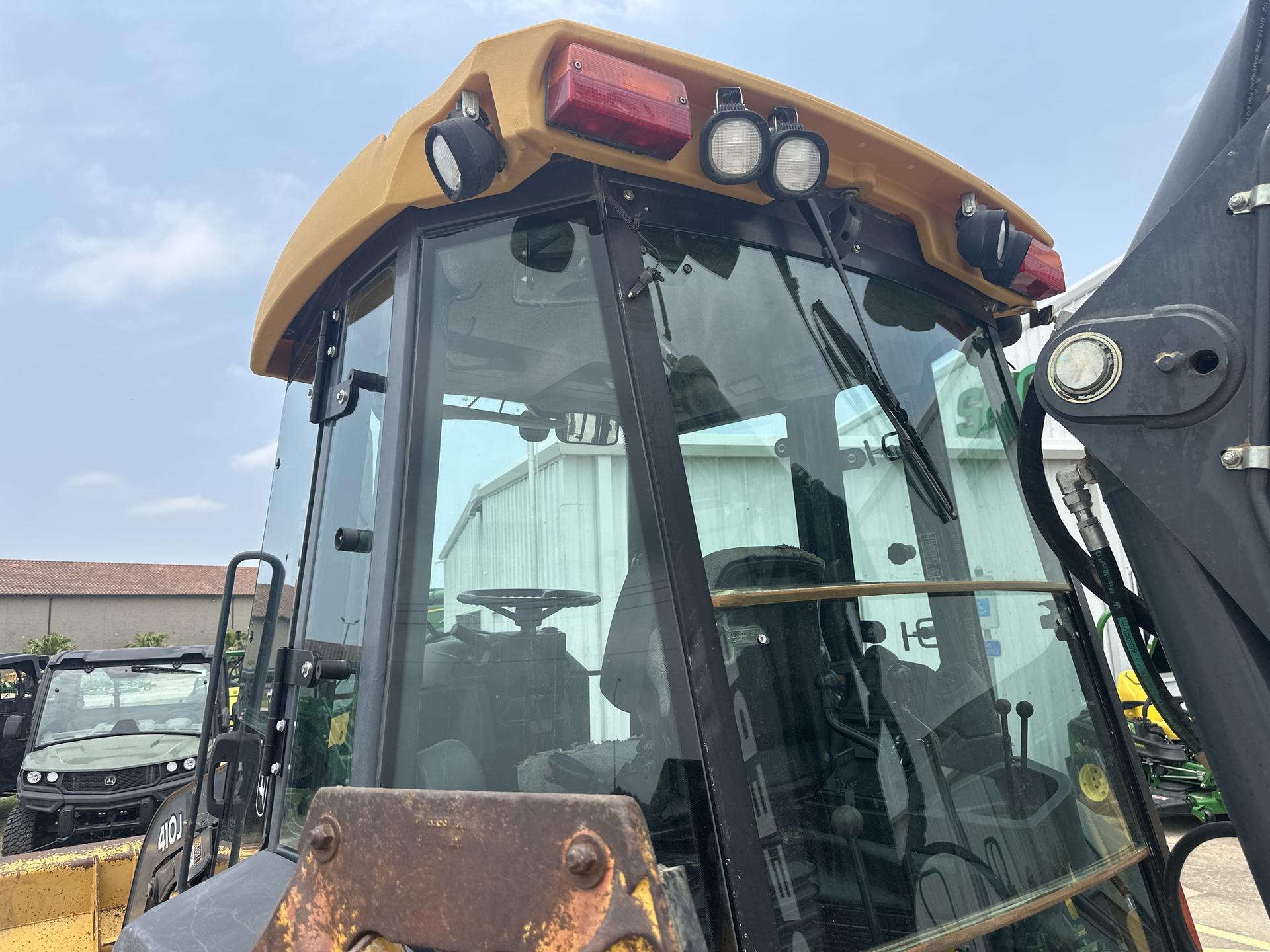 2011 John Deere 410J Image