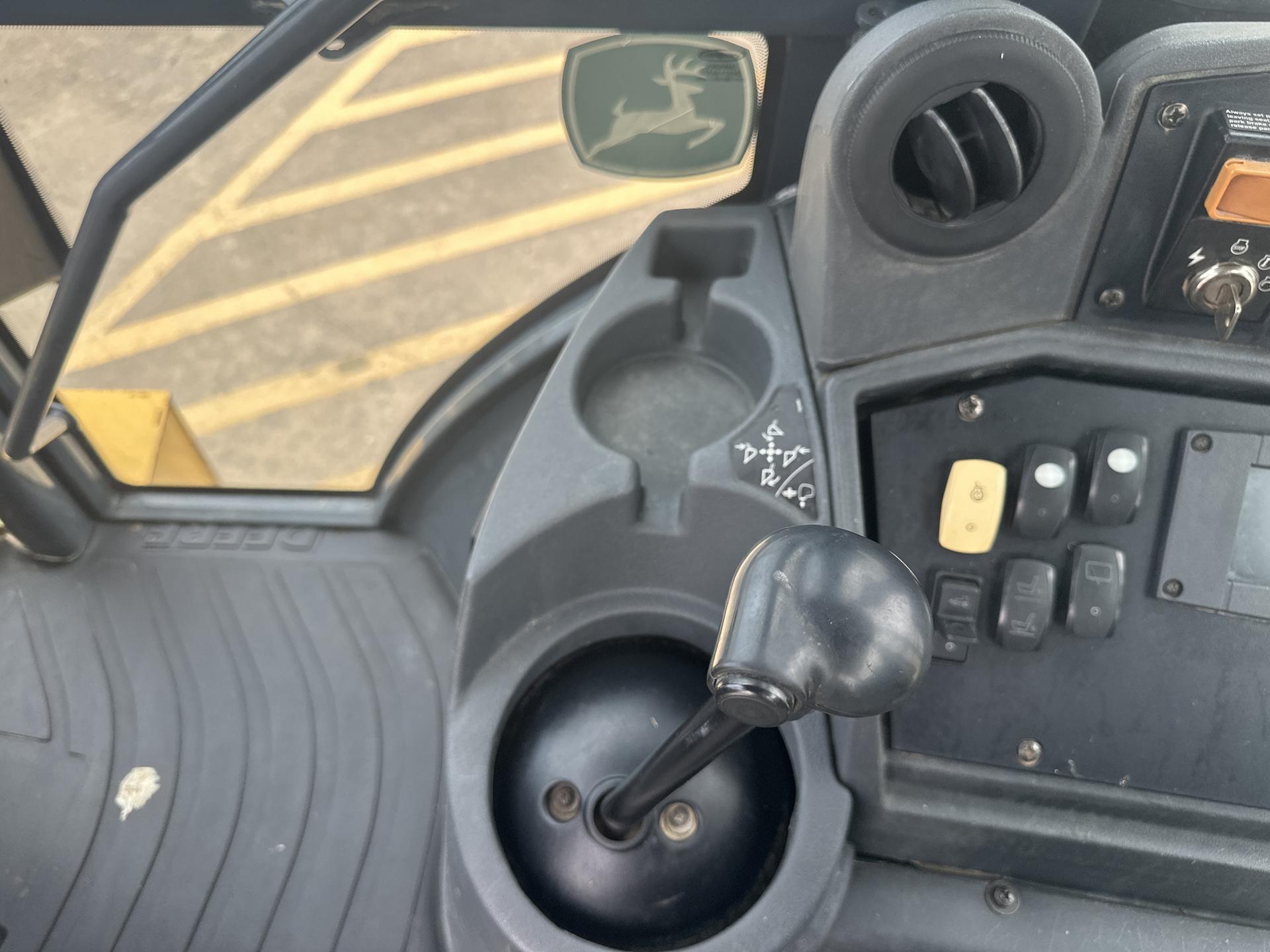 2011 John Deere 410J Image