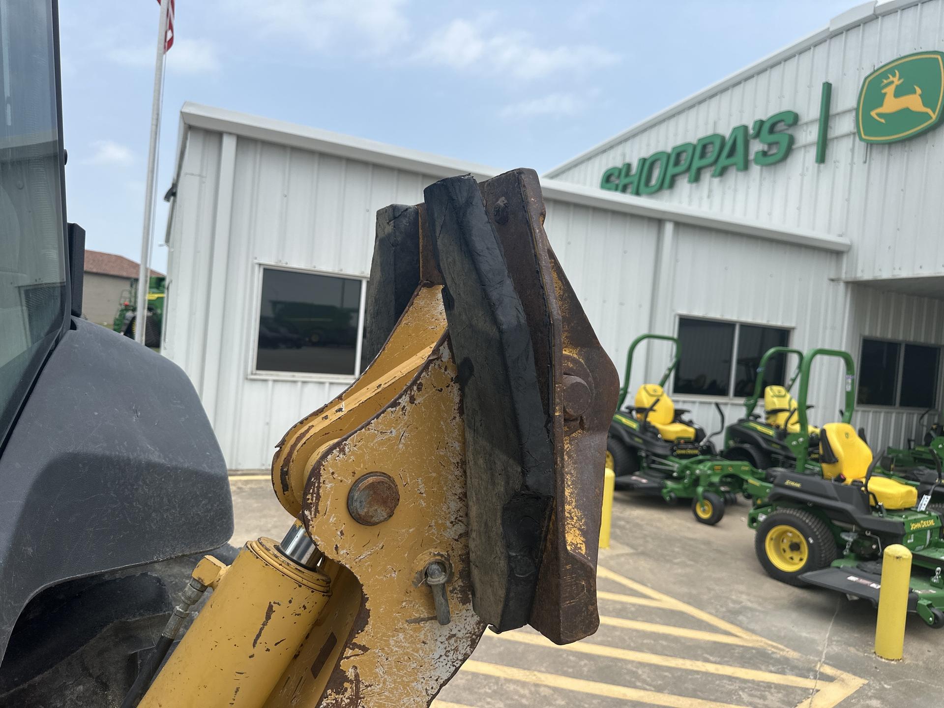 2011 John Deere 410J Image