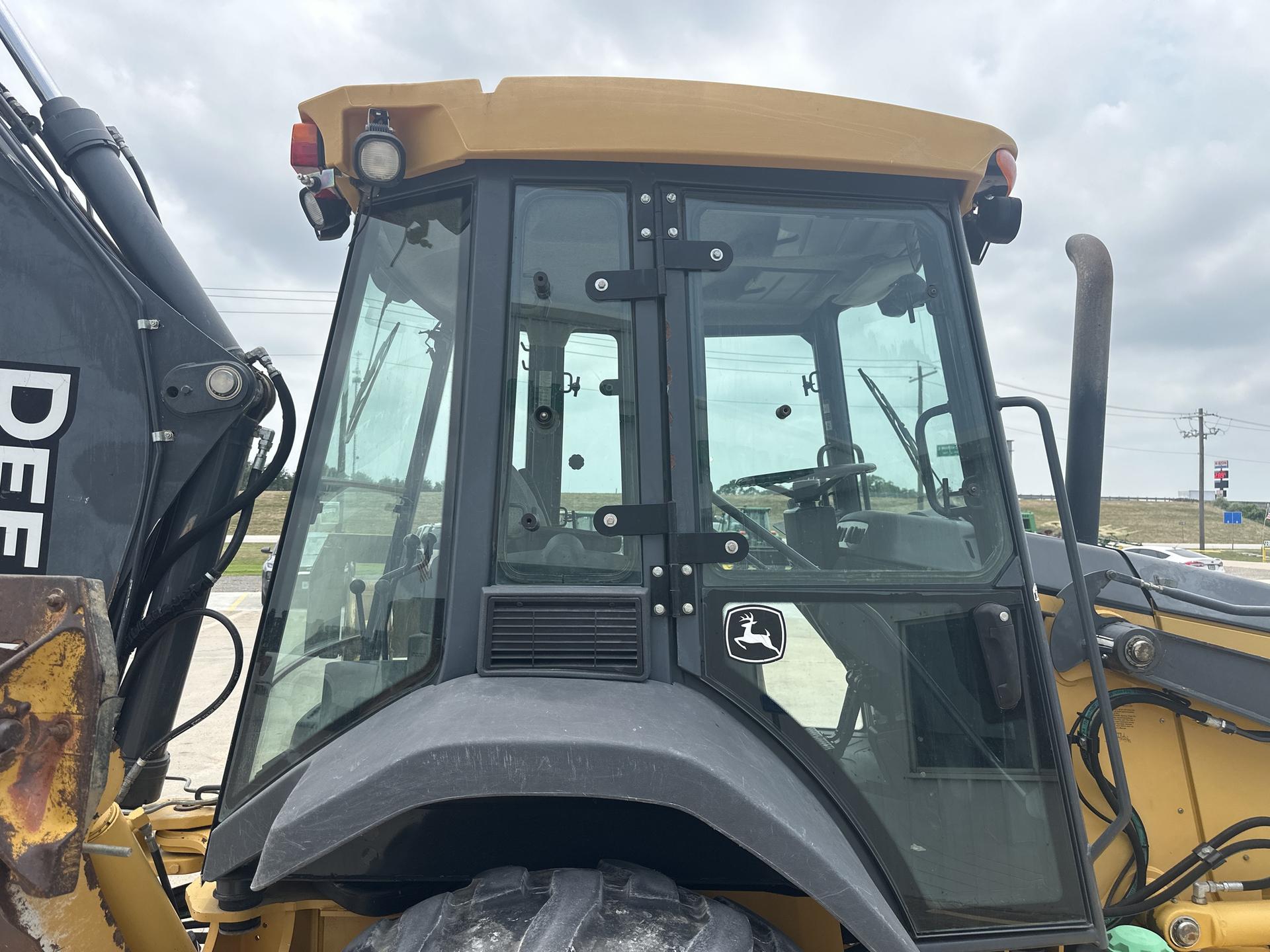 2011 John Deere 410J Image