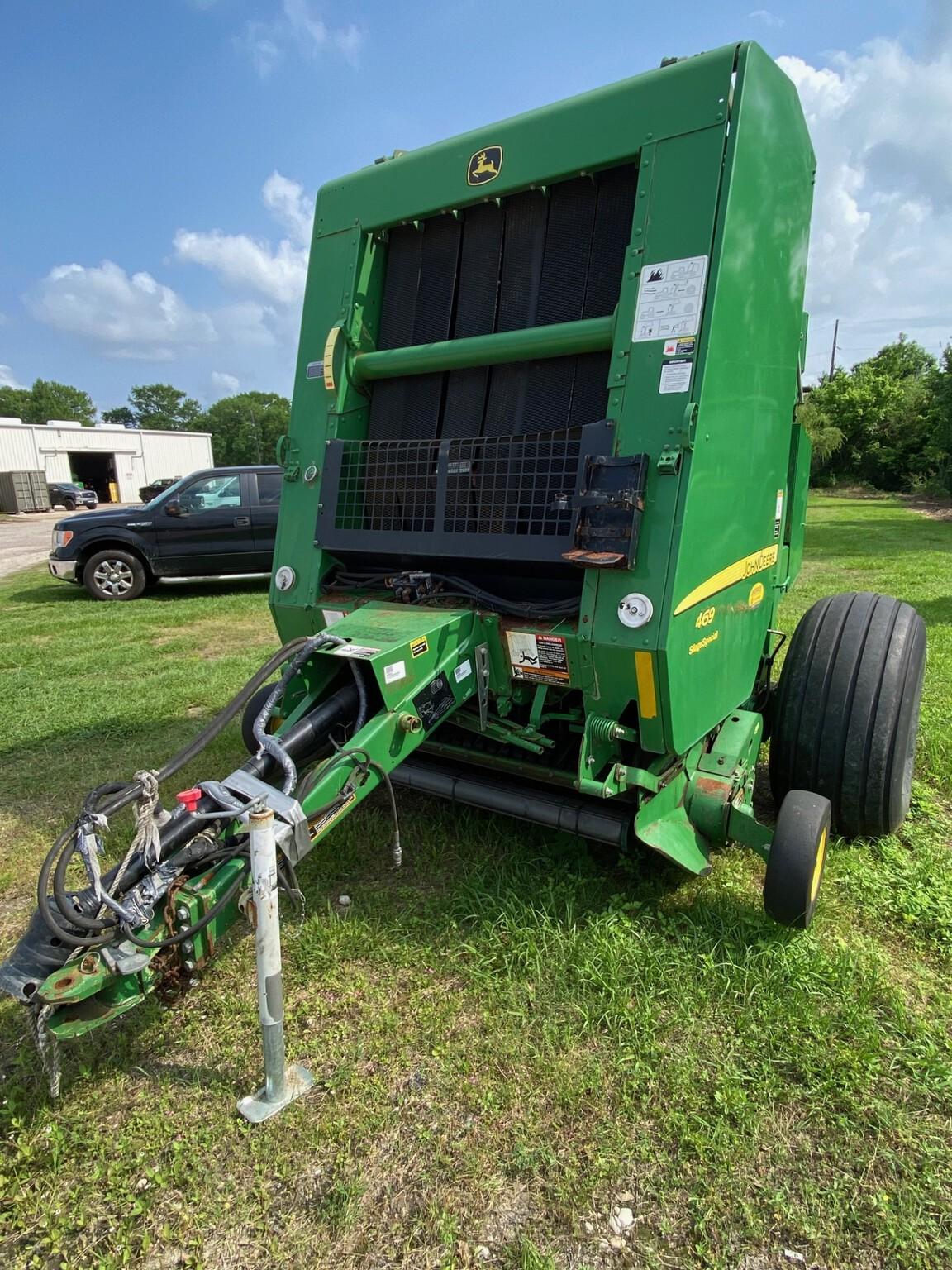 2017 John Deere 469 Silage Special Image