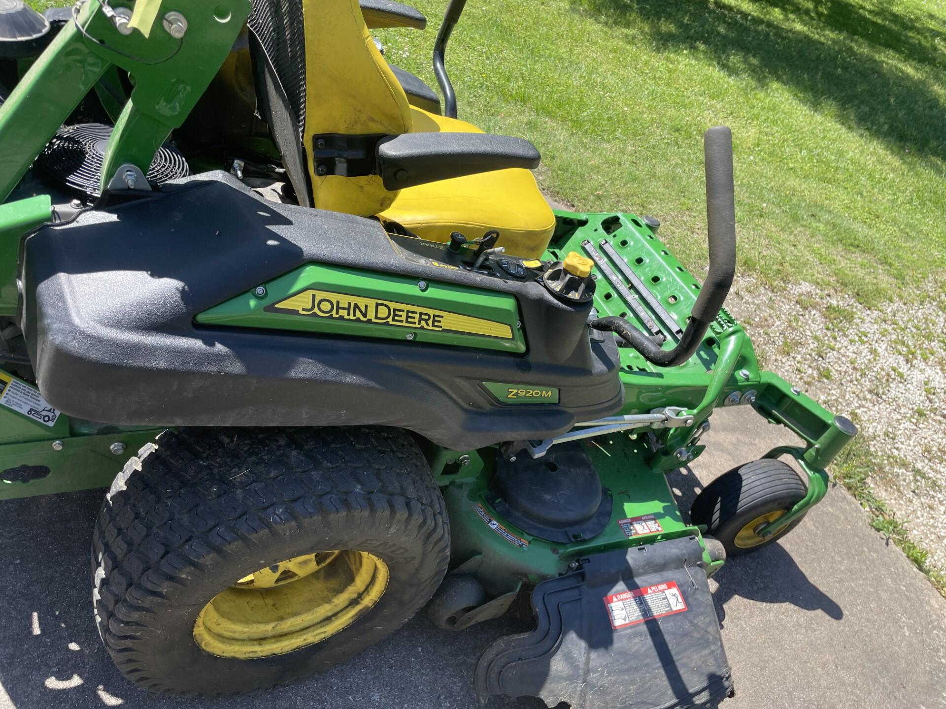 2022 John Deere Z920M Image