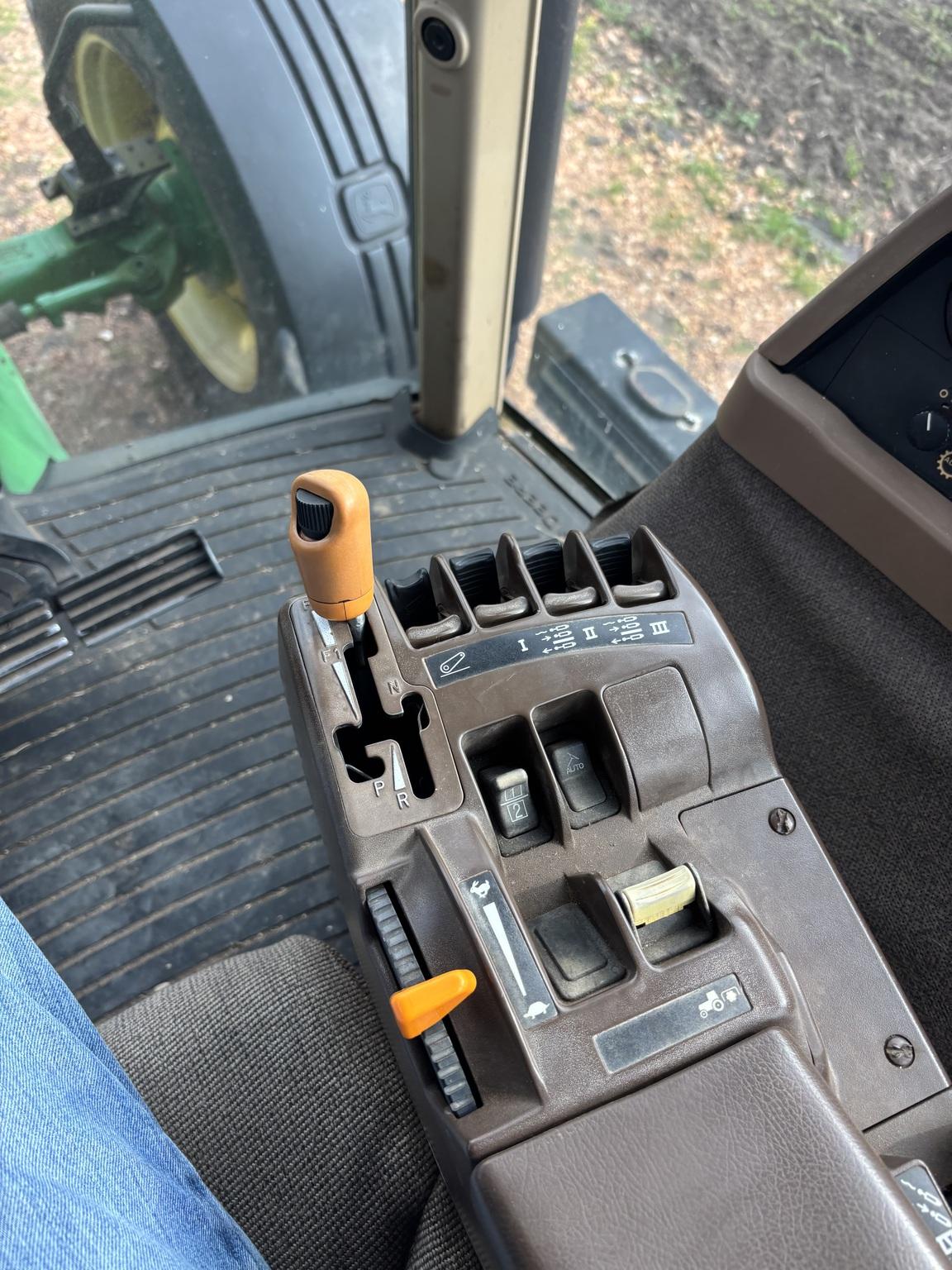 2008 John Deere 7630 Image
