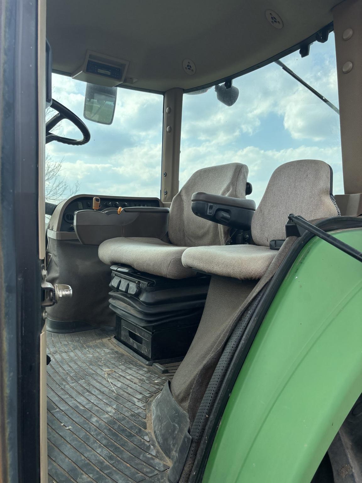 2008 John Deere 7630 Image