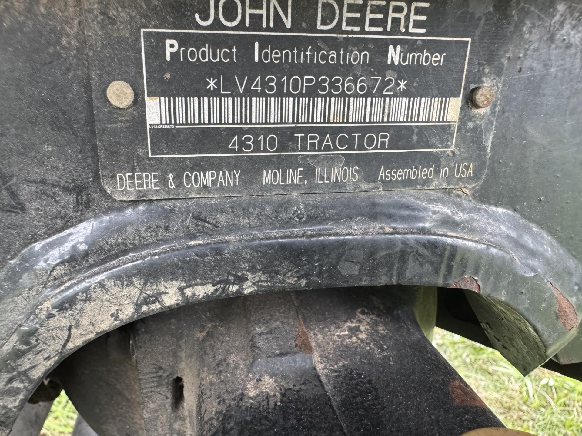 2004 John Deere 4310 Image