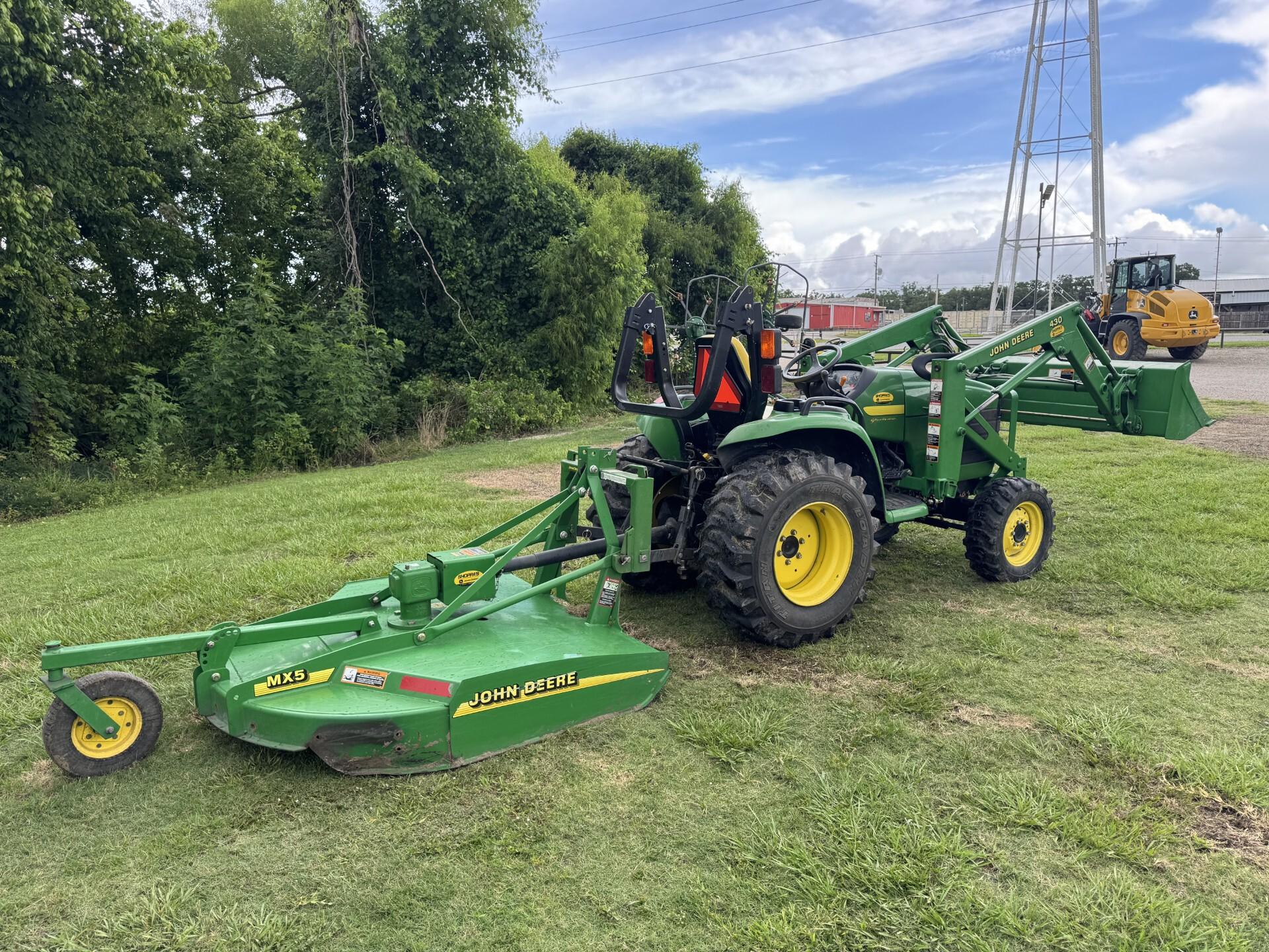 2004 John Deere 4310 Image
