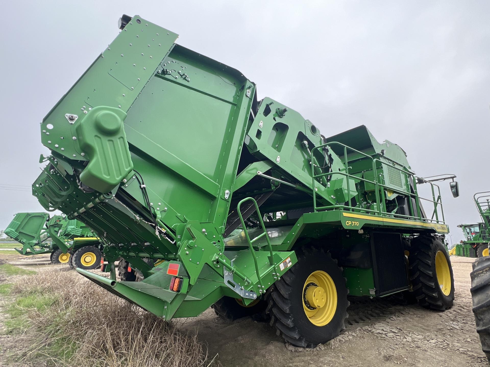 2022 John Deere CP770 Image