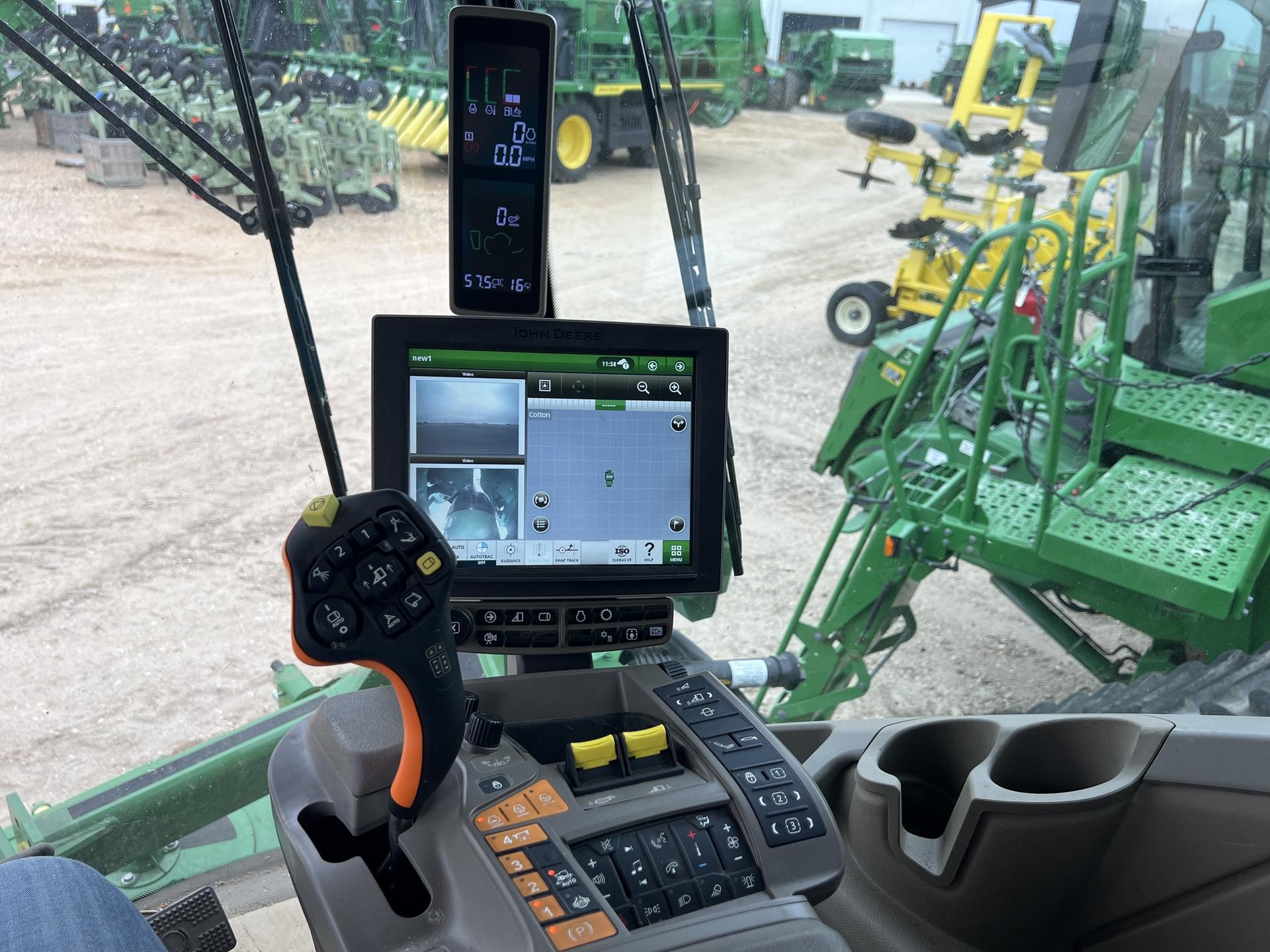 2022 John Deere CP770 Image