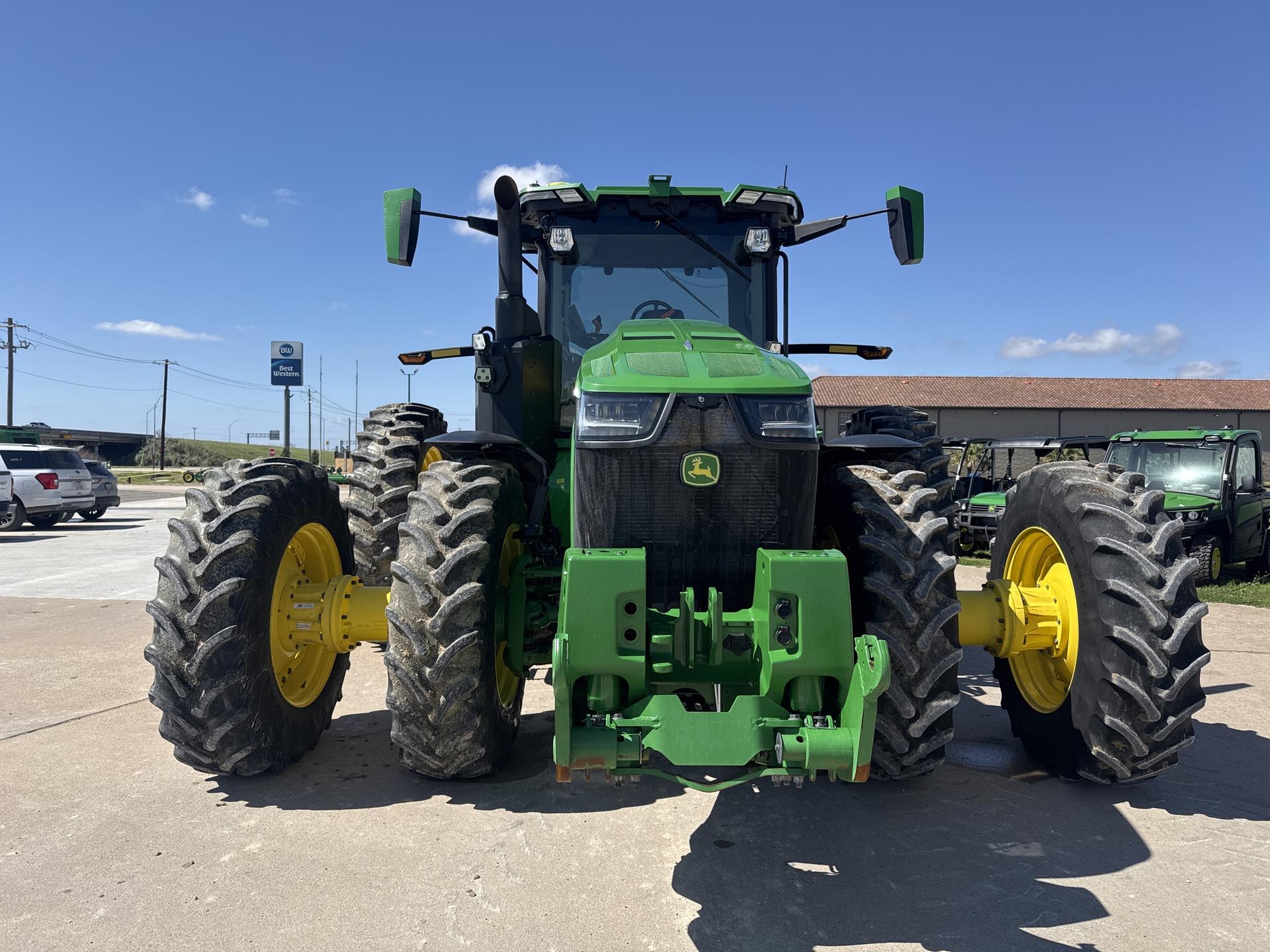 2023 John Deere 8R 310 Image