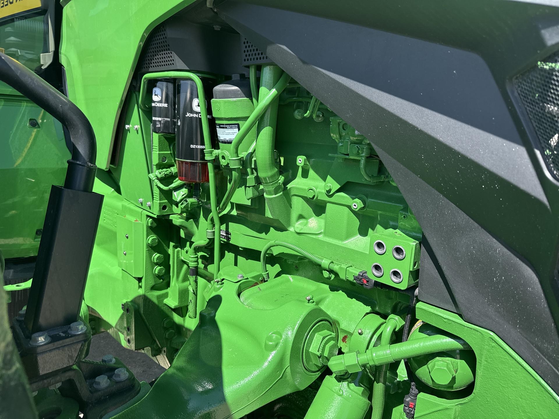 2023 John Deere 8R 310 Image