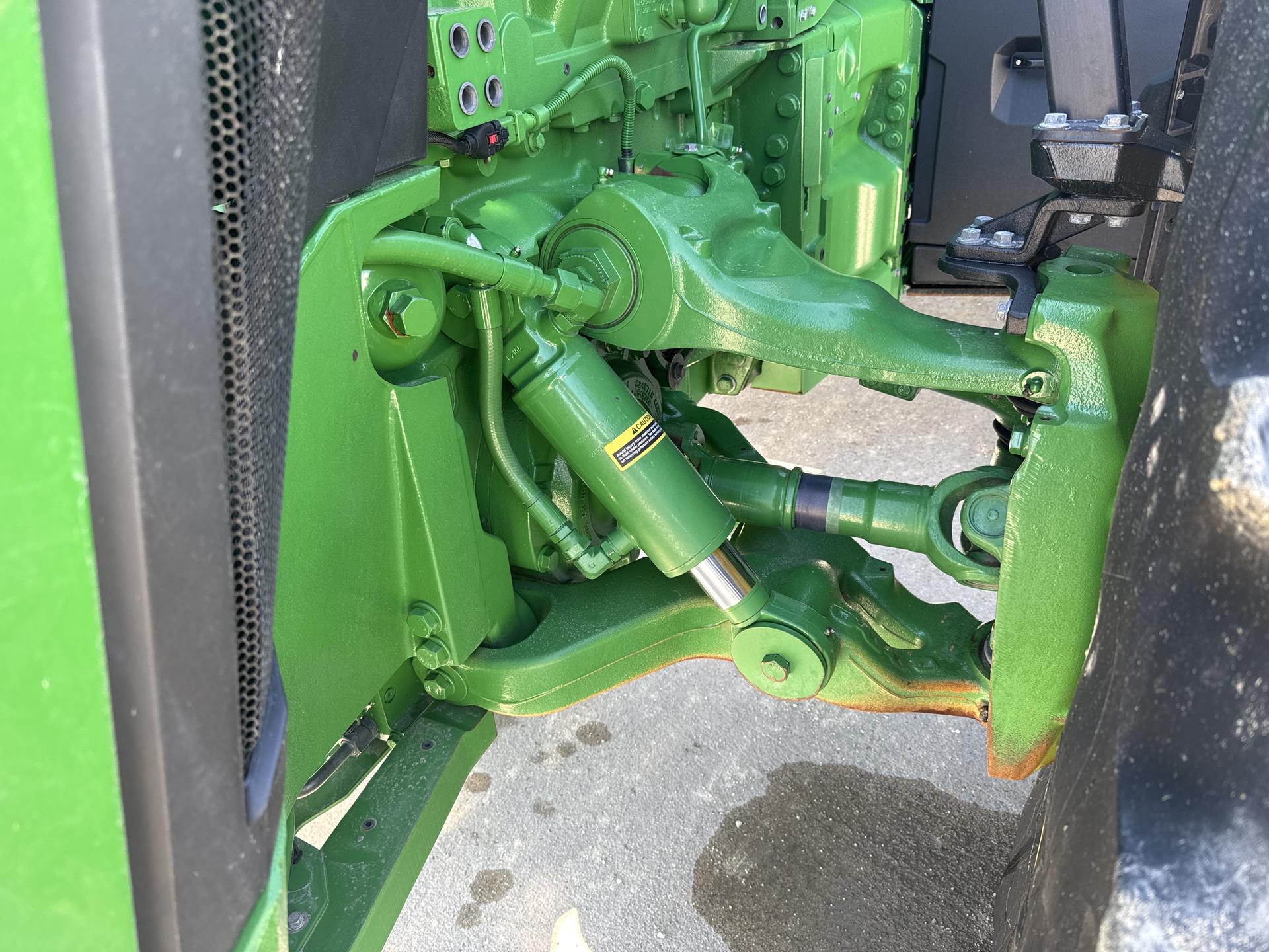 2023 John Deere 8R 310 Image