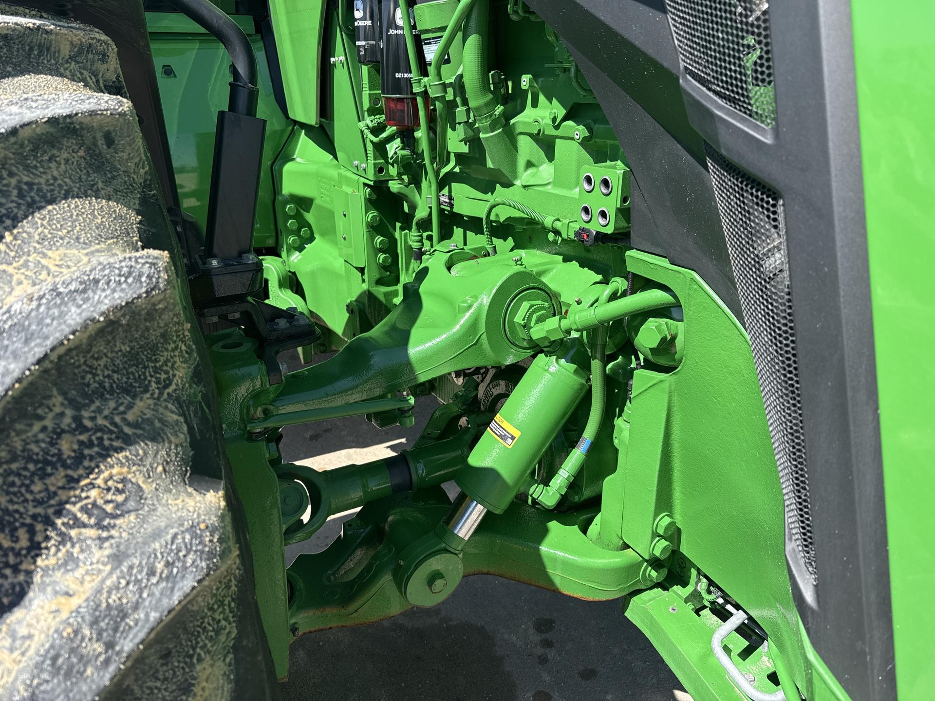 2023 John Deere 8R 310 Image