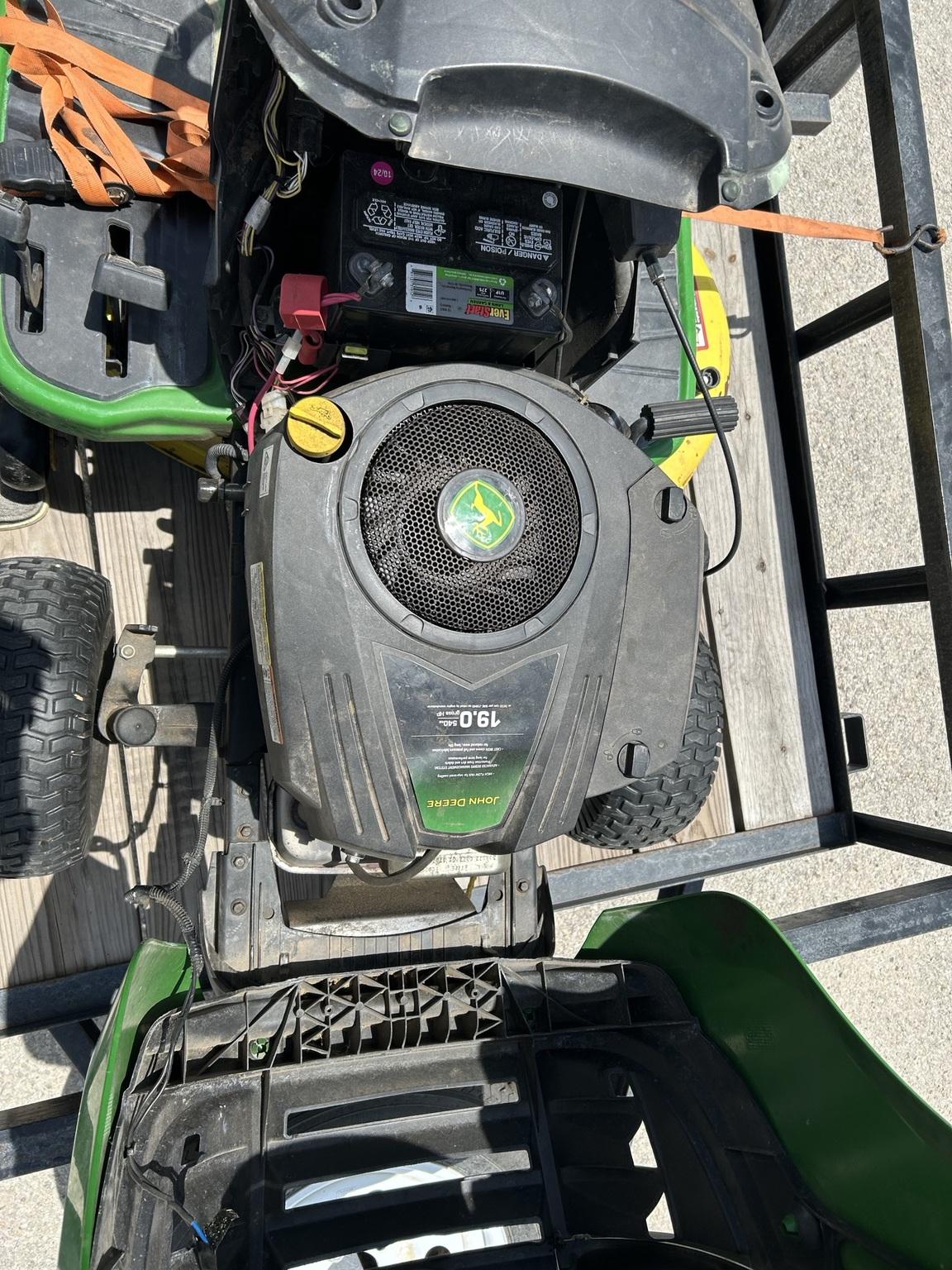2017 John Deere E110 Image
