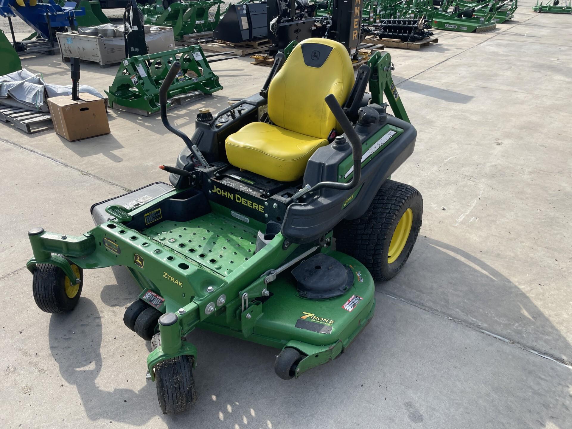 2020 John Deere Z915E Image