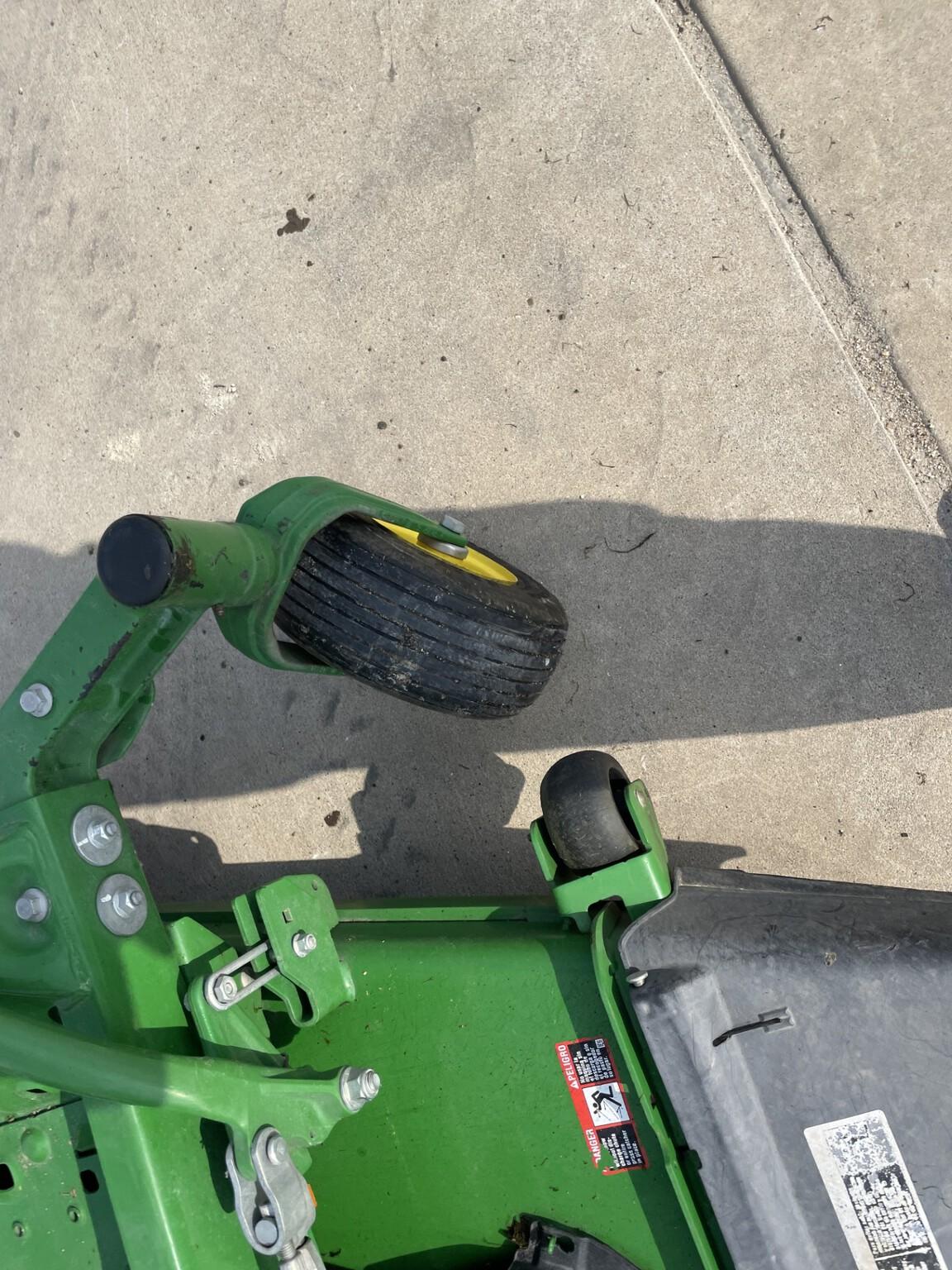2020 John Deere Z915E Image