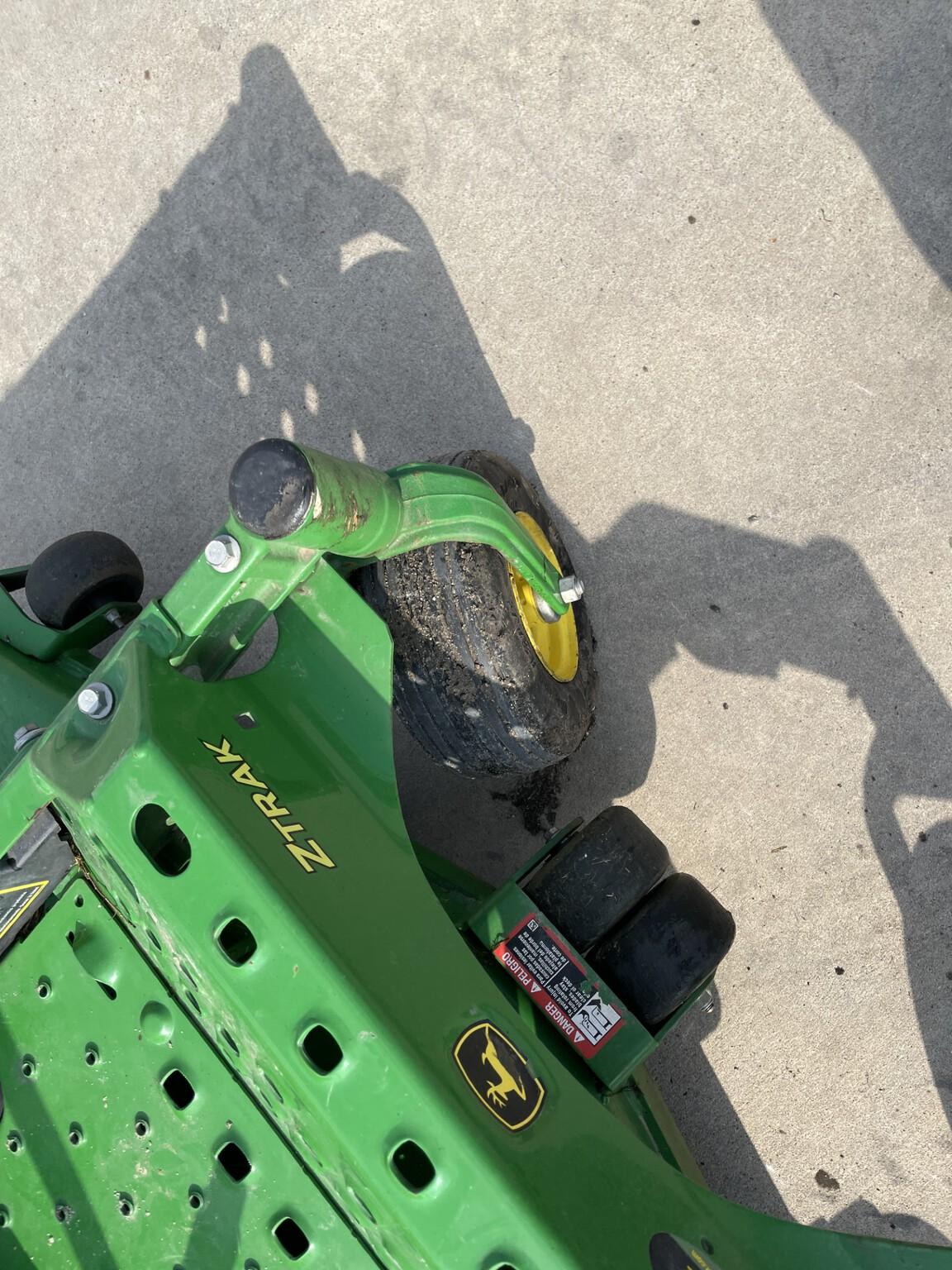 2020 John Deere Z915E Image