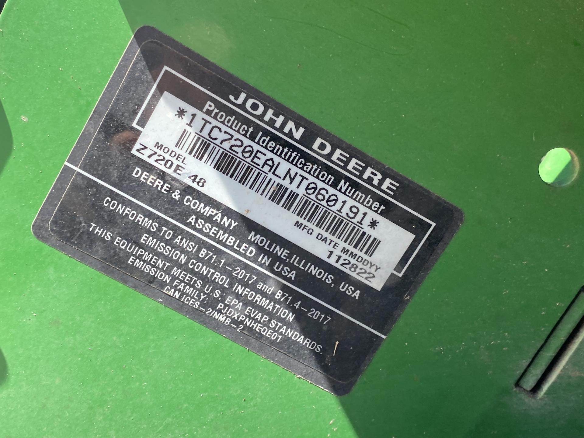 2023 John Deere Z720E Image