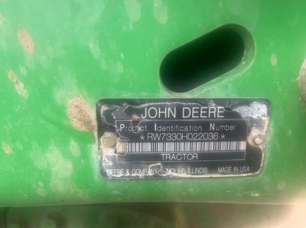 2010 John Deere 7330 Image