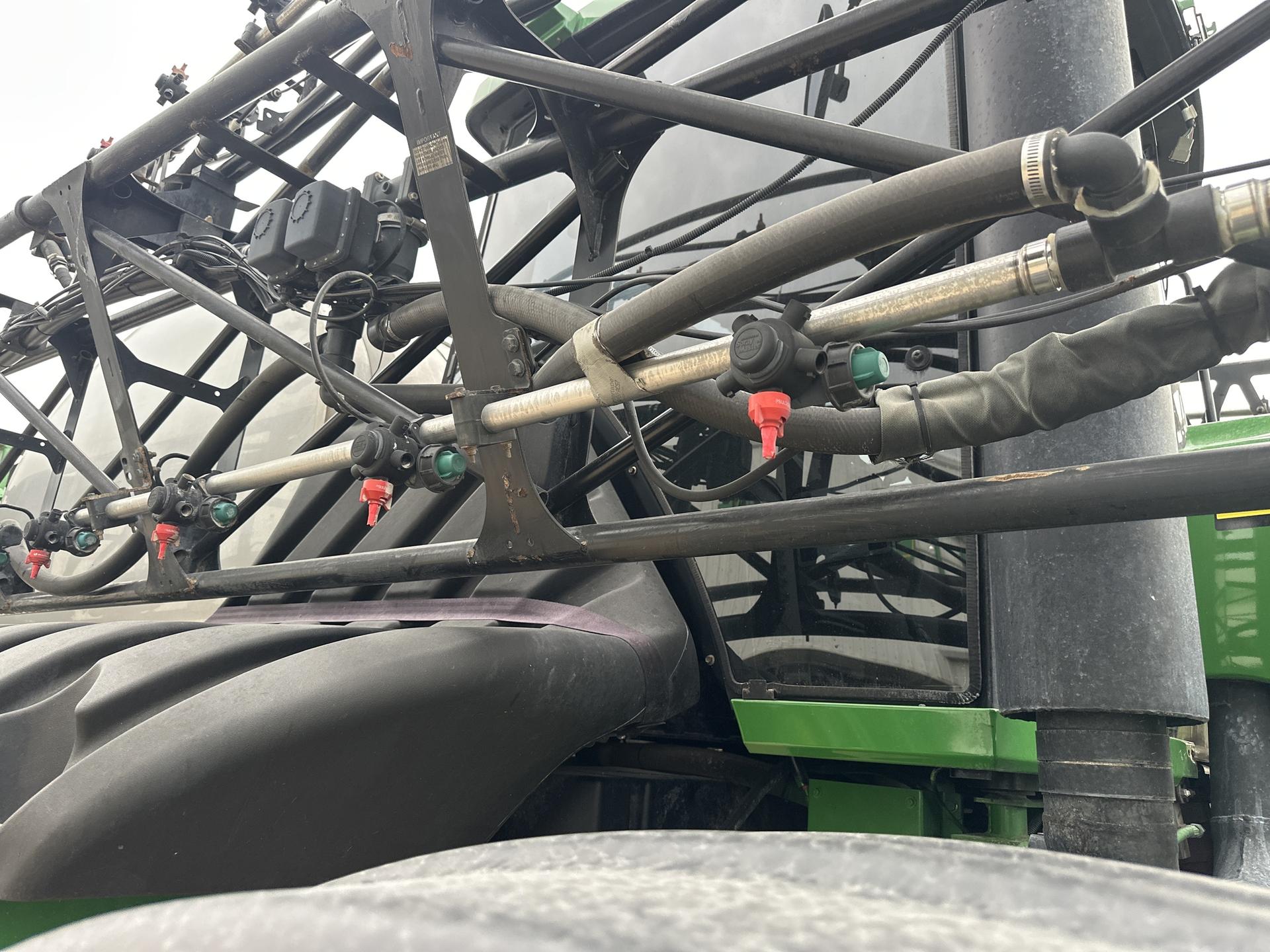 2005 John Deere 4920 Image