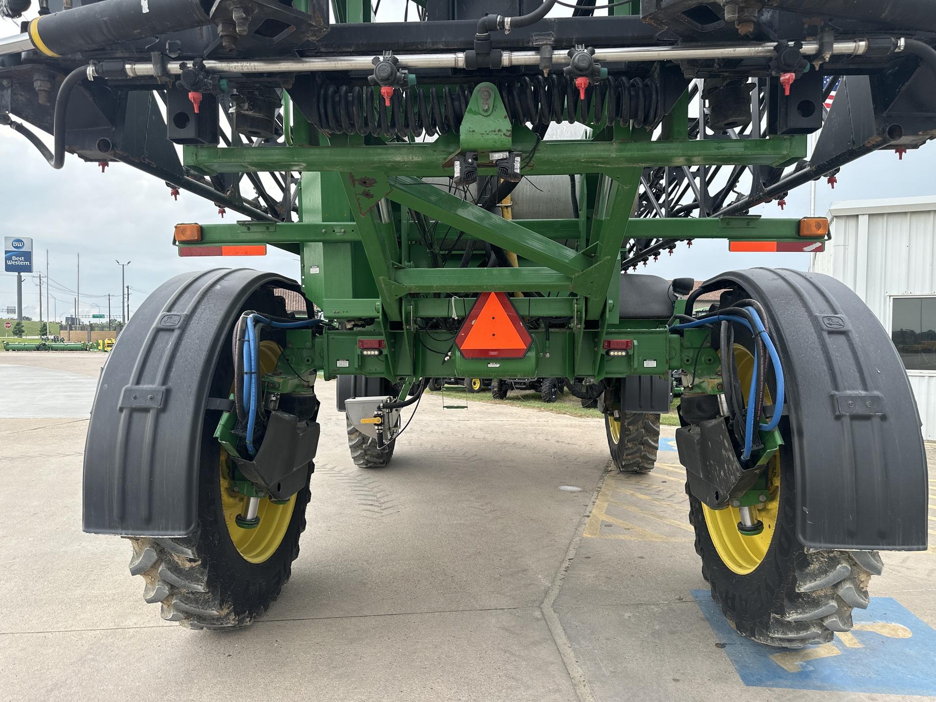 2005 John Deere 4920 Image