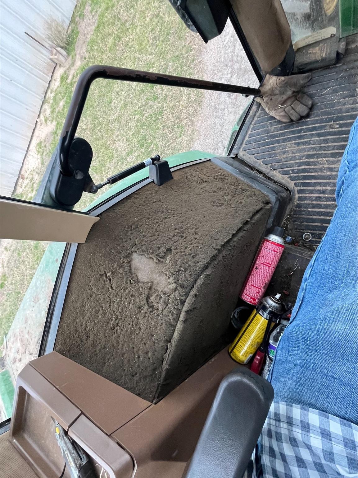 2002 John Deere 7510 Image