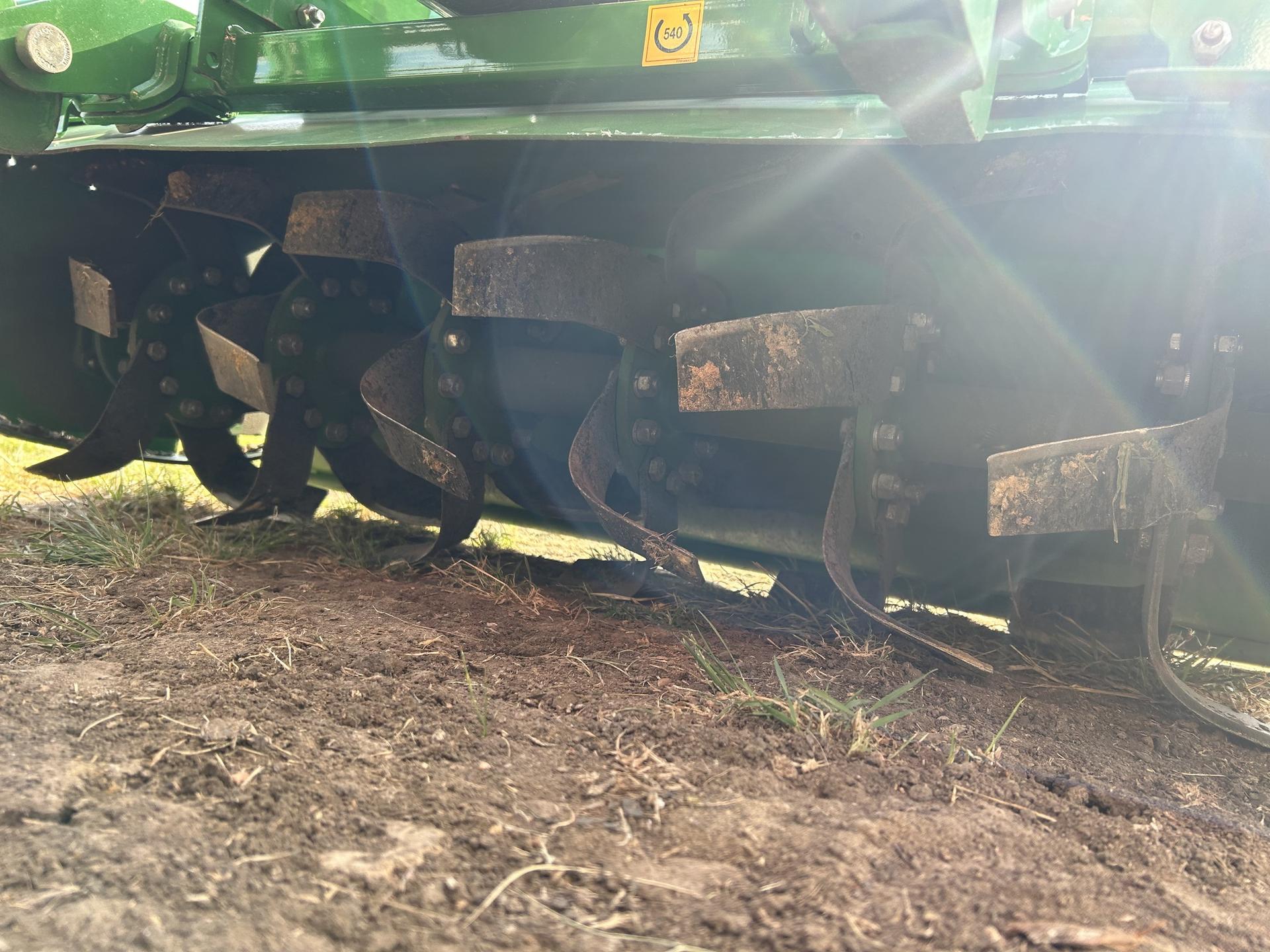2024 John Deere 1025R Image