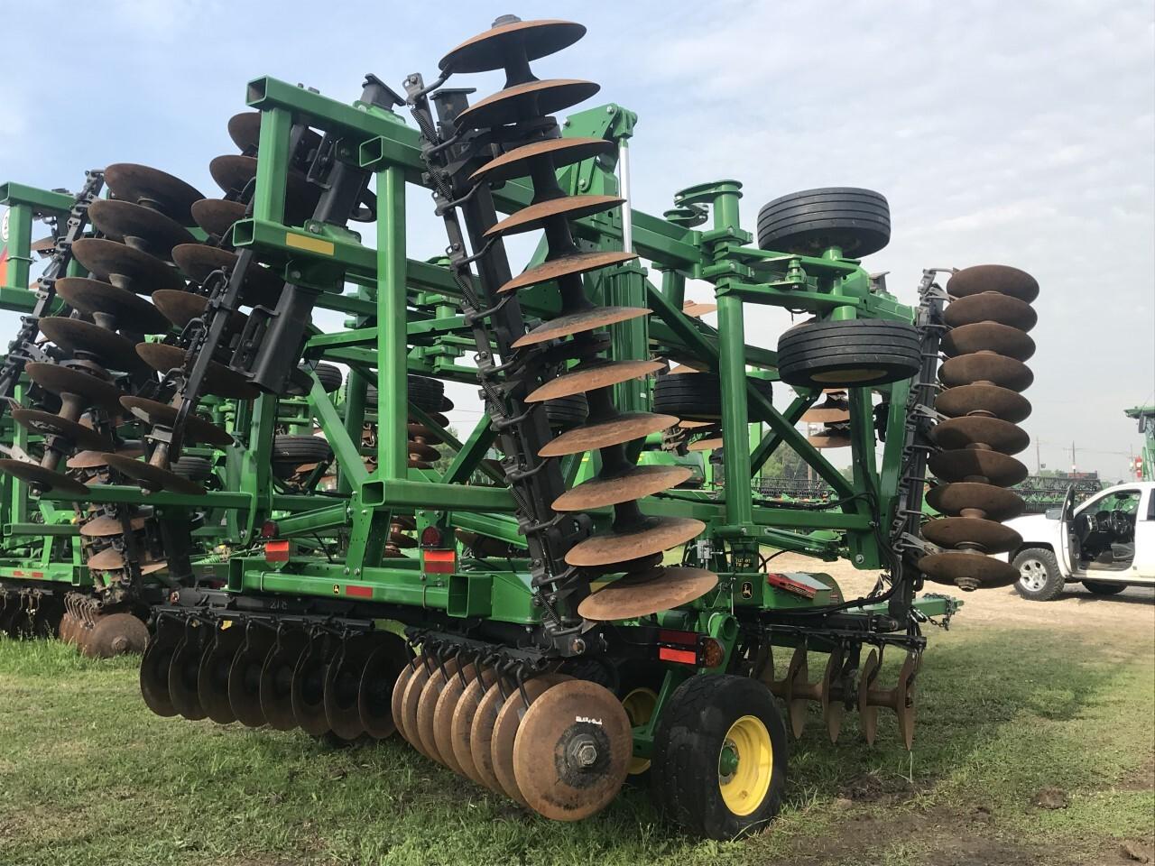 2022 John Deere 2633 Image