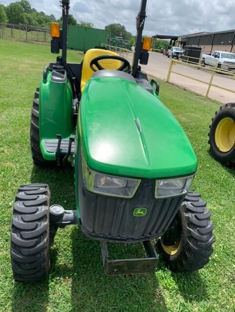 2021 John Deere 3025E Image