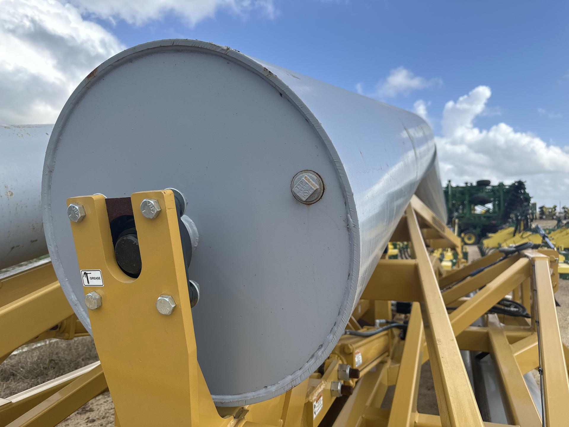 2023 Schmeiser 40’ 24” Roller Image