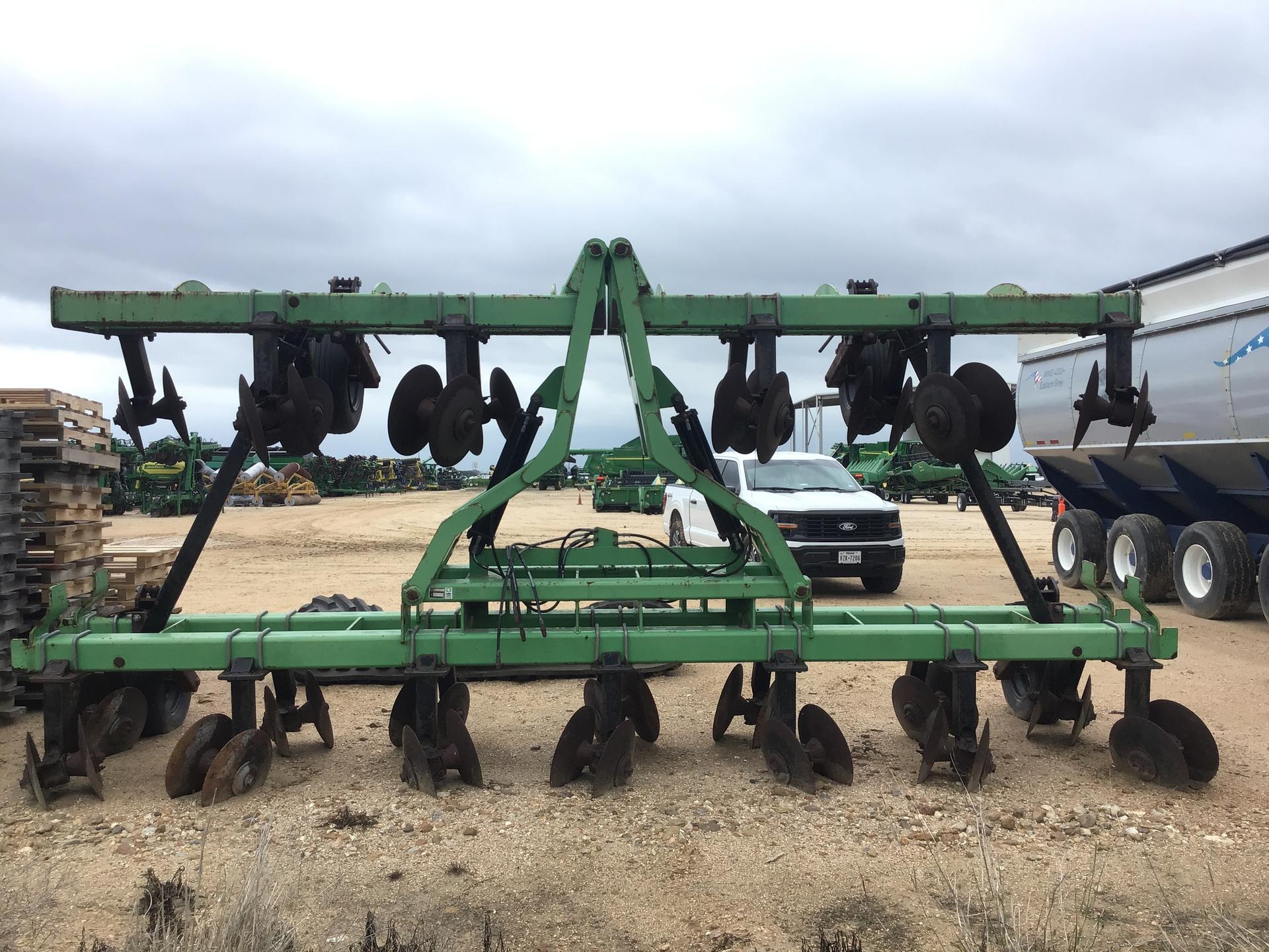 2013 Bigham Brothers 12 ROW 38 HIPPER Image