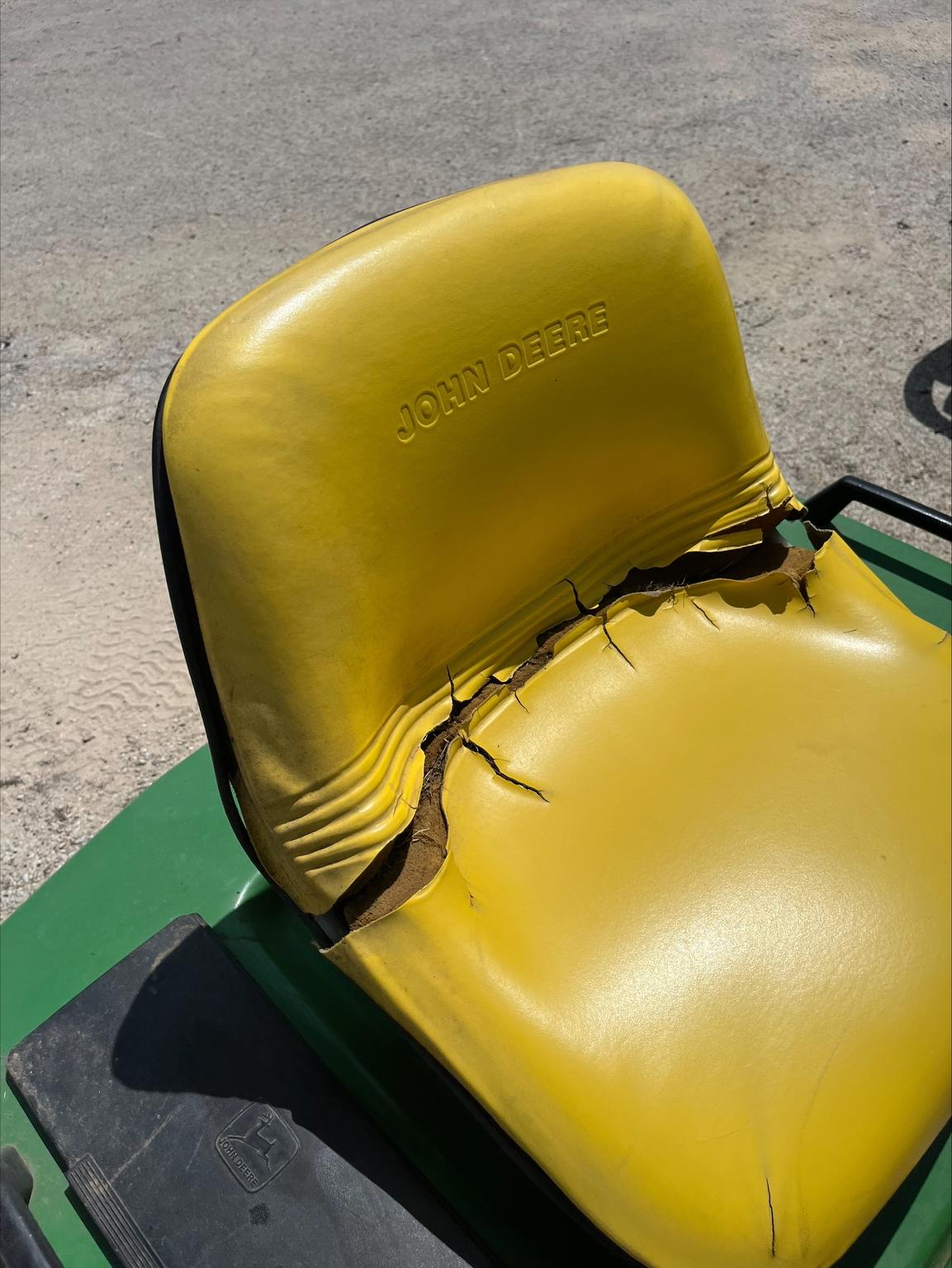1994 John Deere 425 Image