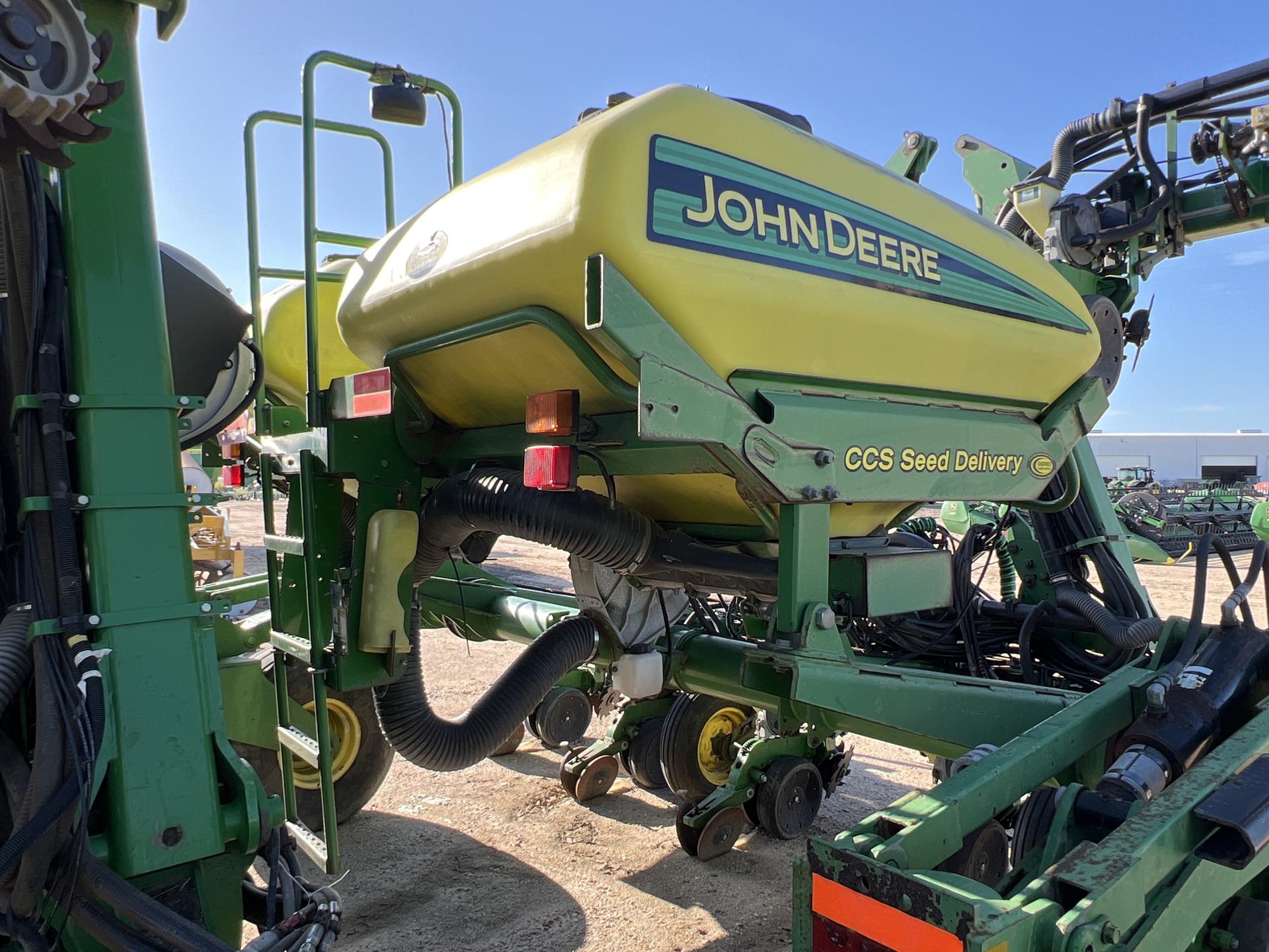 2010 John Deere DR12X Image