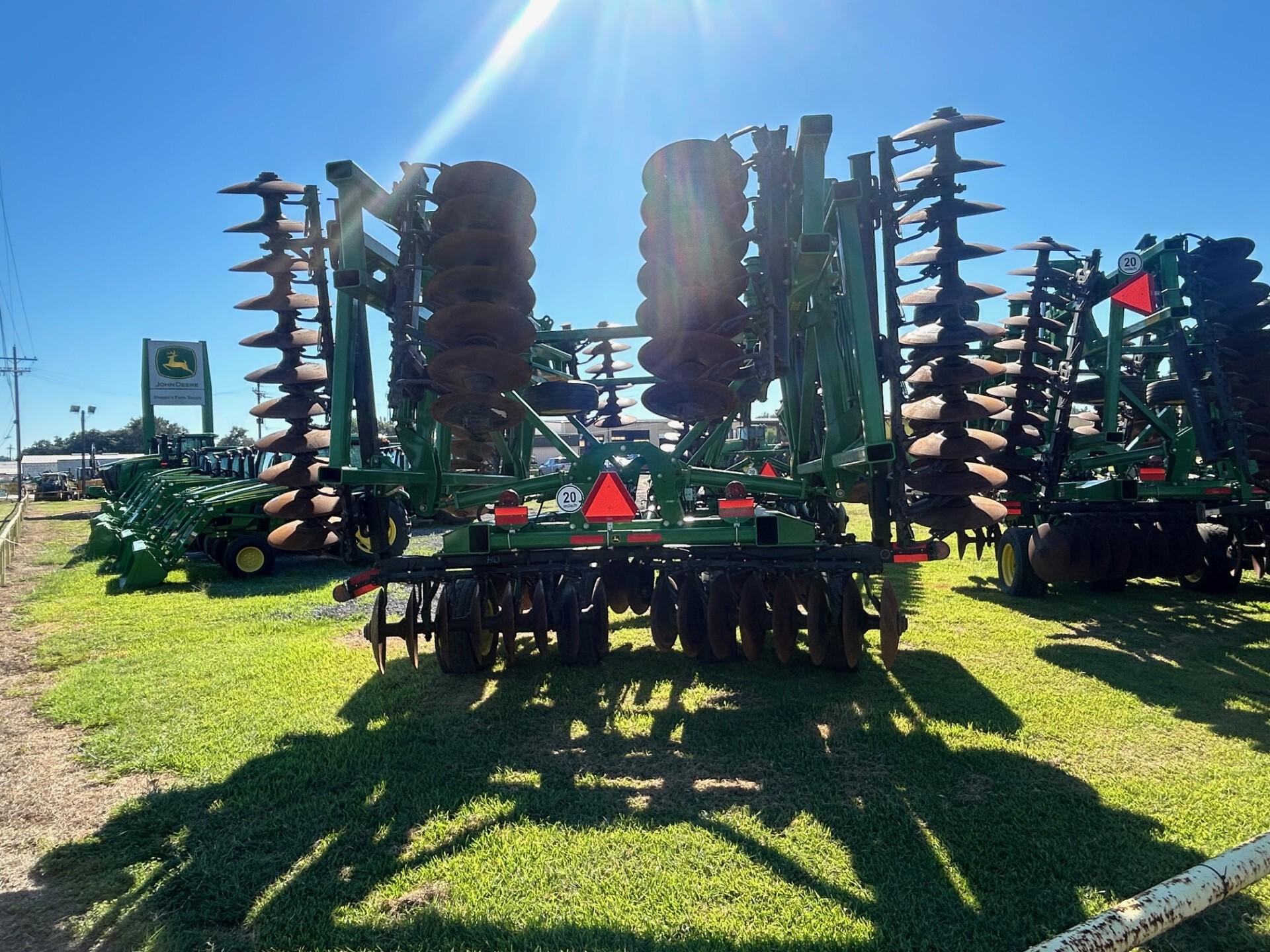 2023 John Deere 2633 LT FOLD DISK – 36’5″ Image