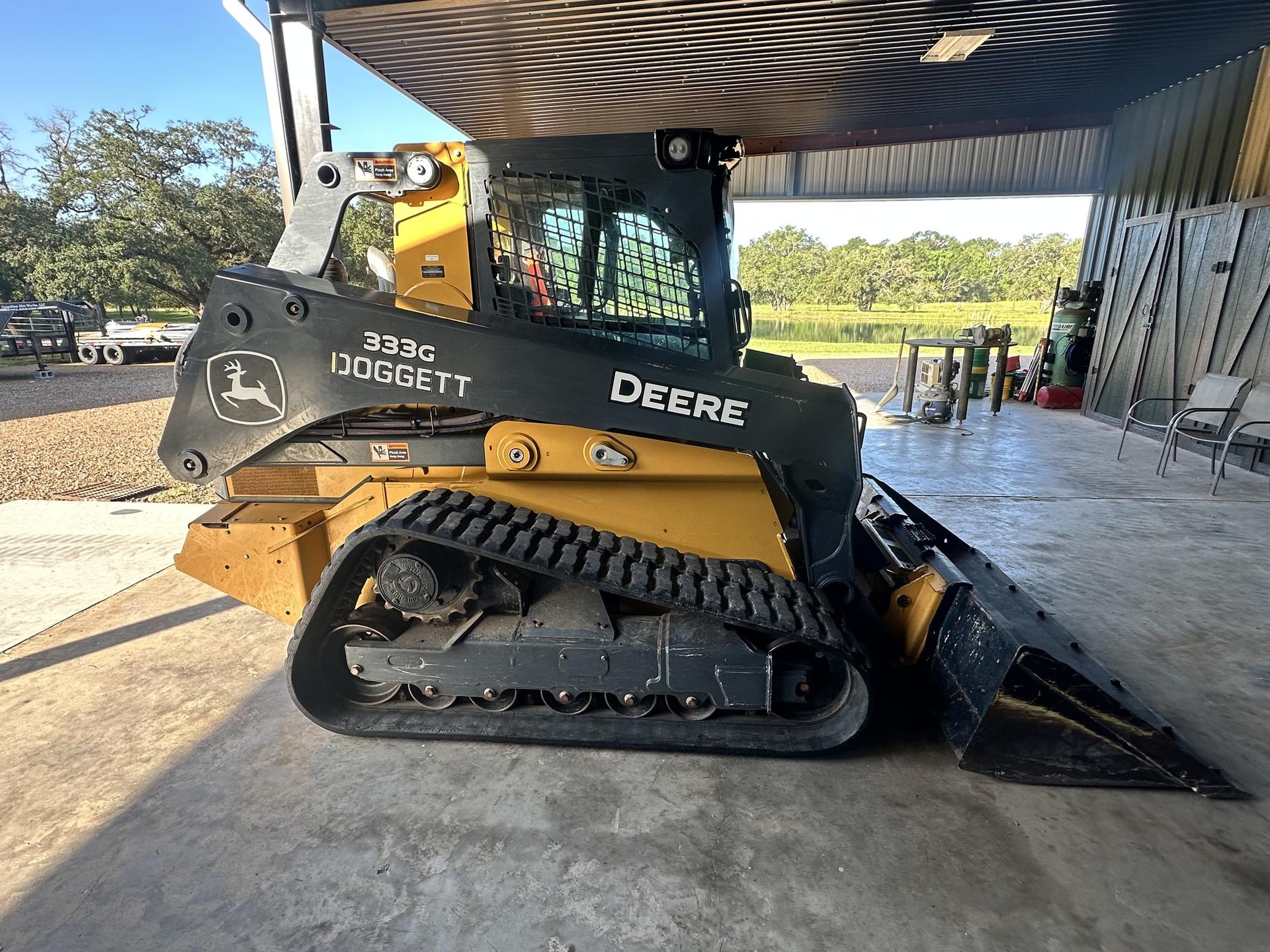 2022 John Deere 333G Image