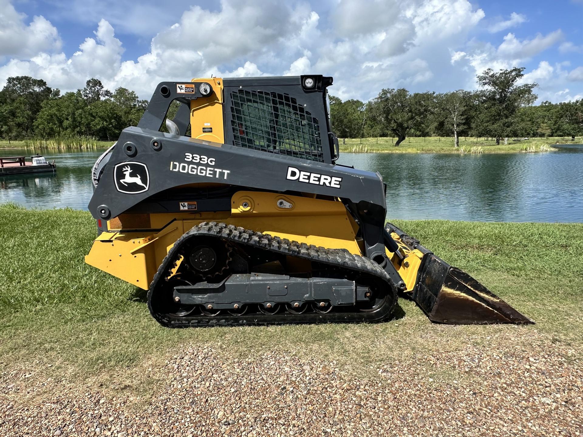 2022 John Deere 333G Image