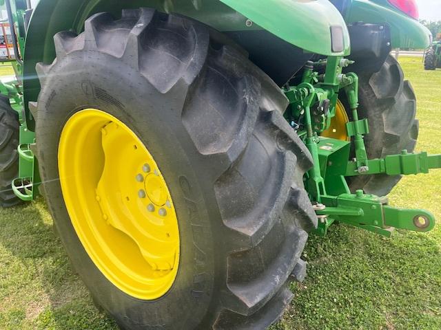 2021 John Deere 5055E Image