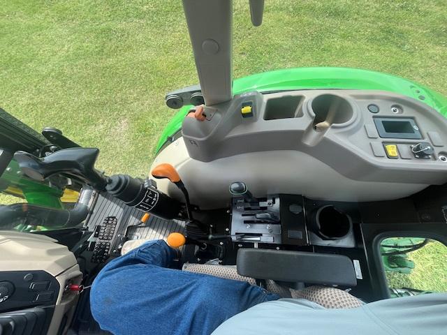 2021 John Deere 5055E Image