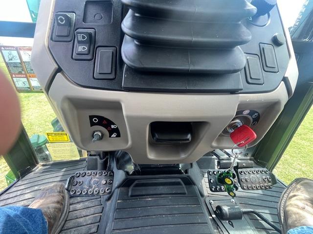 2021 John Deere 5055E Image