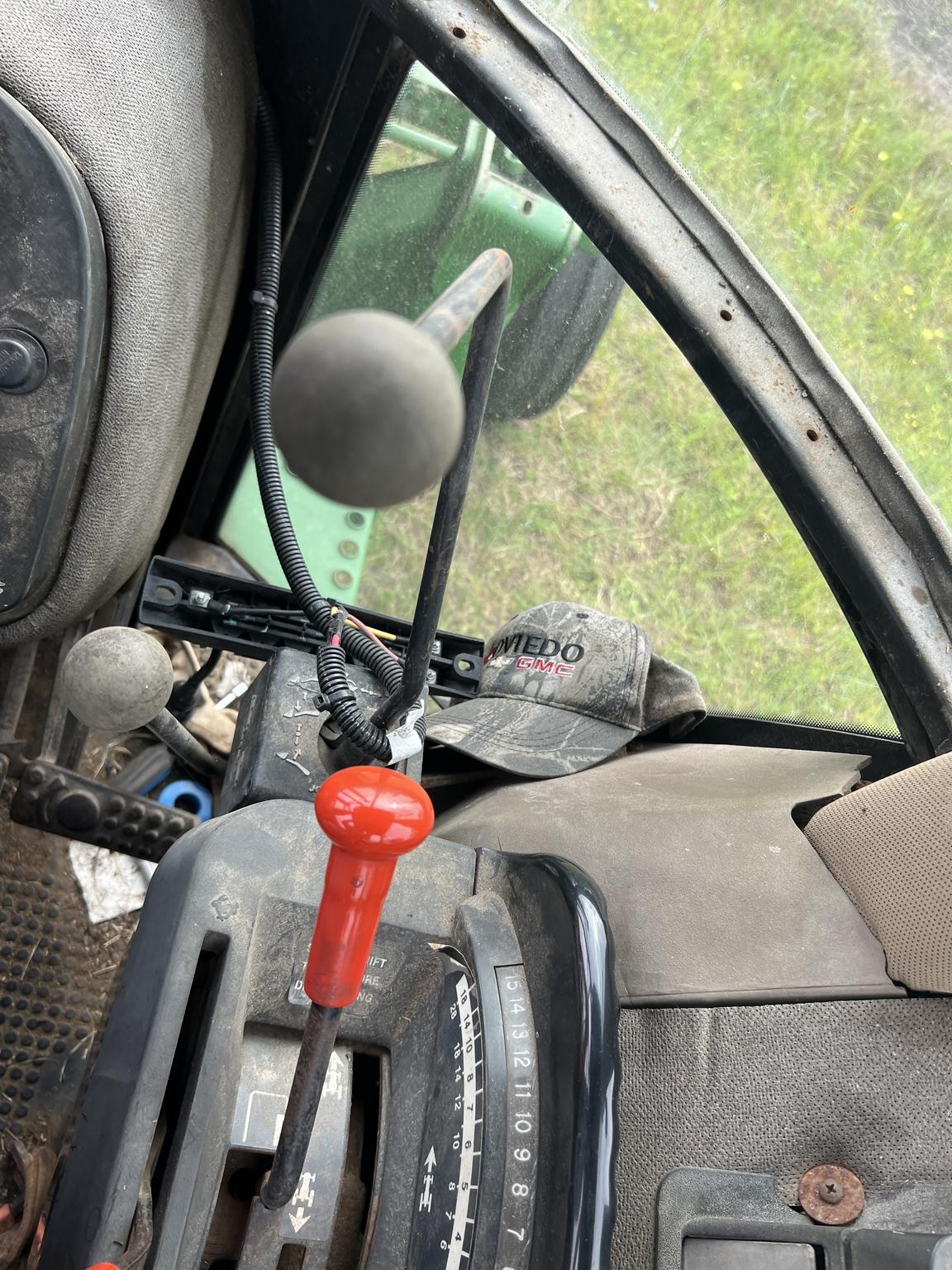 1990 John Deere 4555 Image