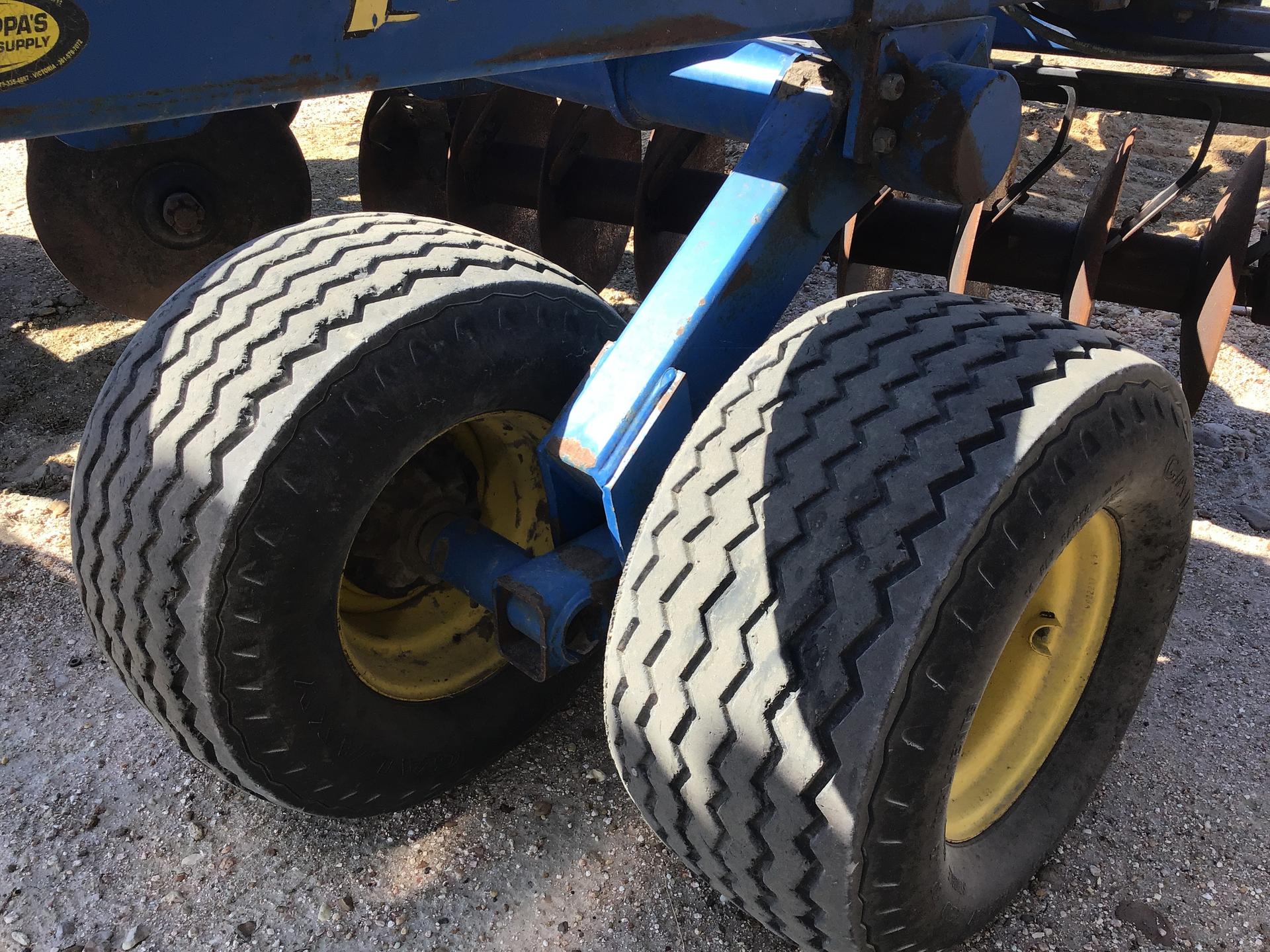 2012 Landoll 6230-36 Image